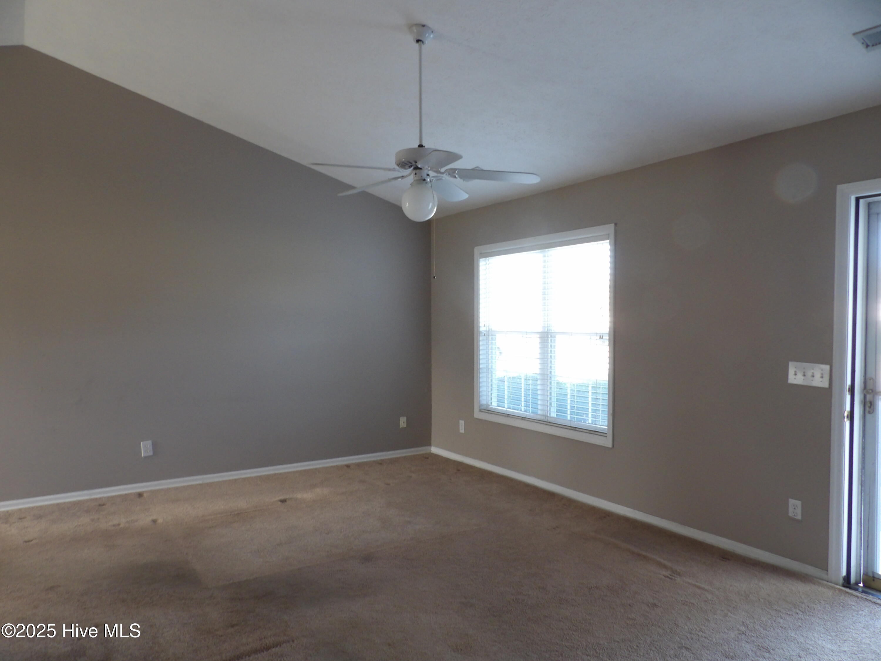 2522 White Road, Wilmington, NC 28411 – photo 7: 100_1778