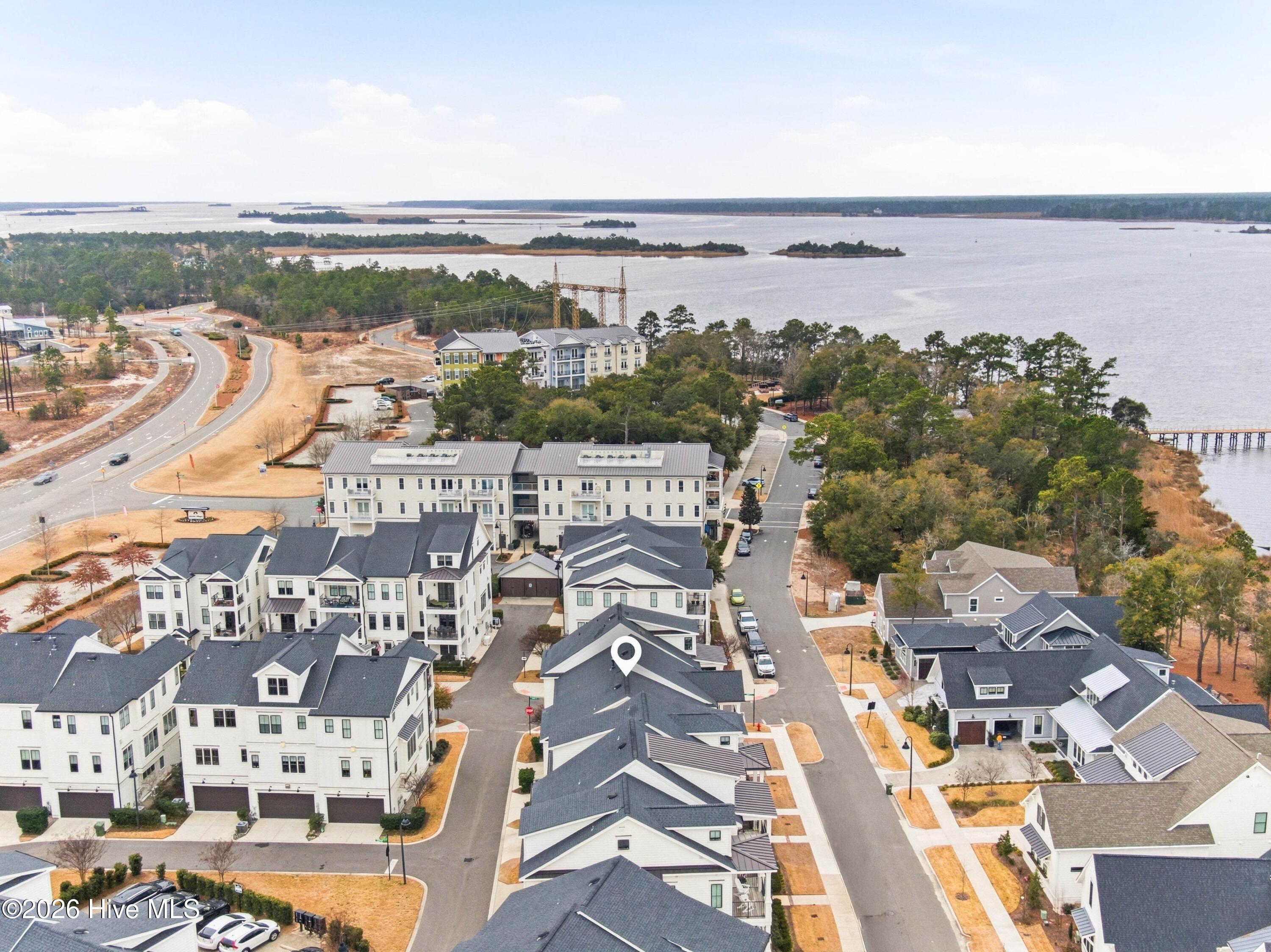 100556500 | Photo 42