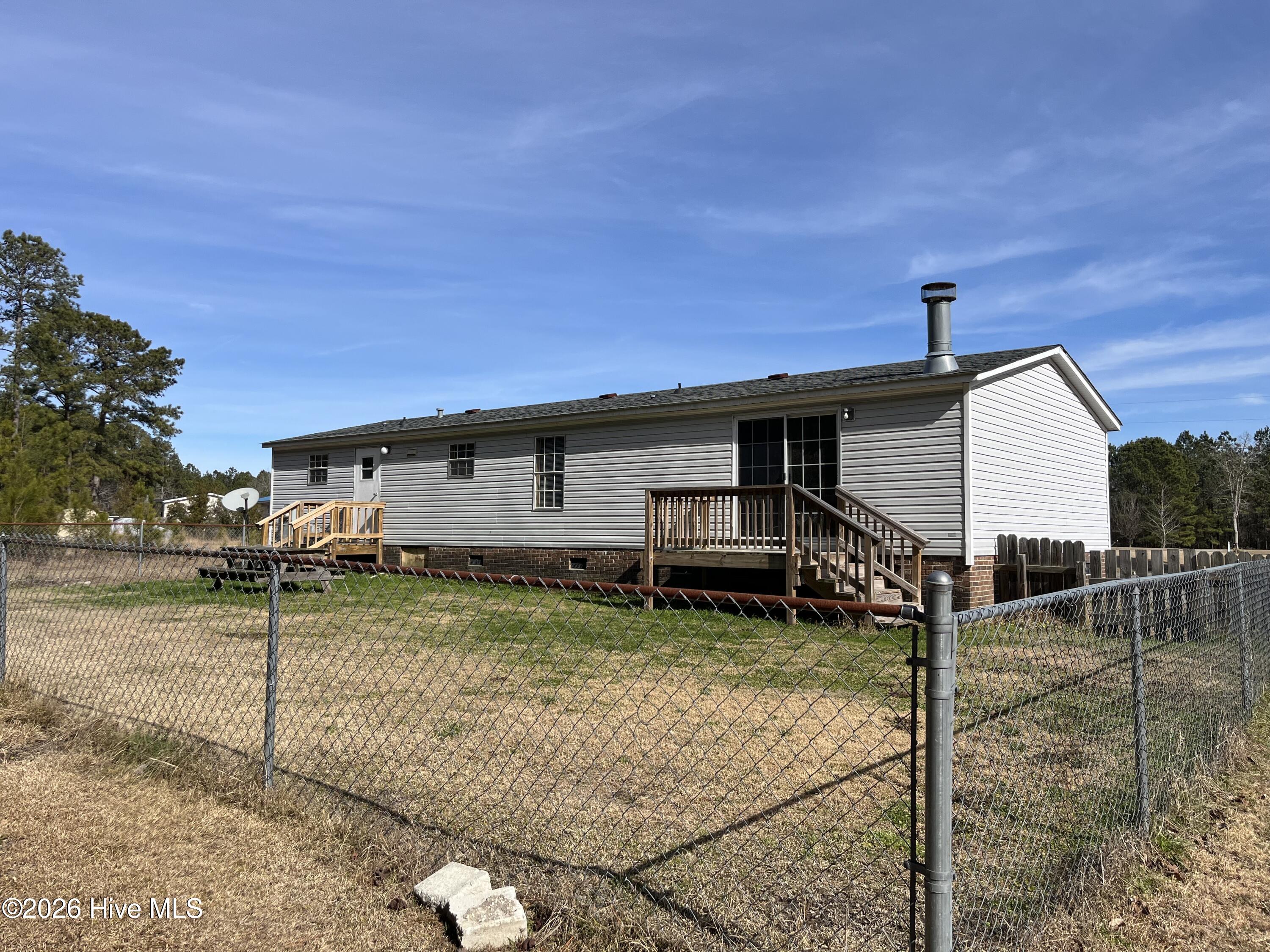 100552039 | Photo 30