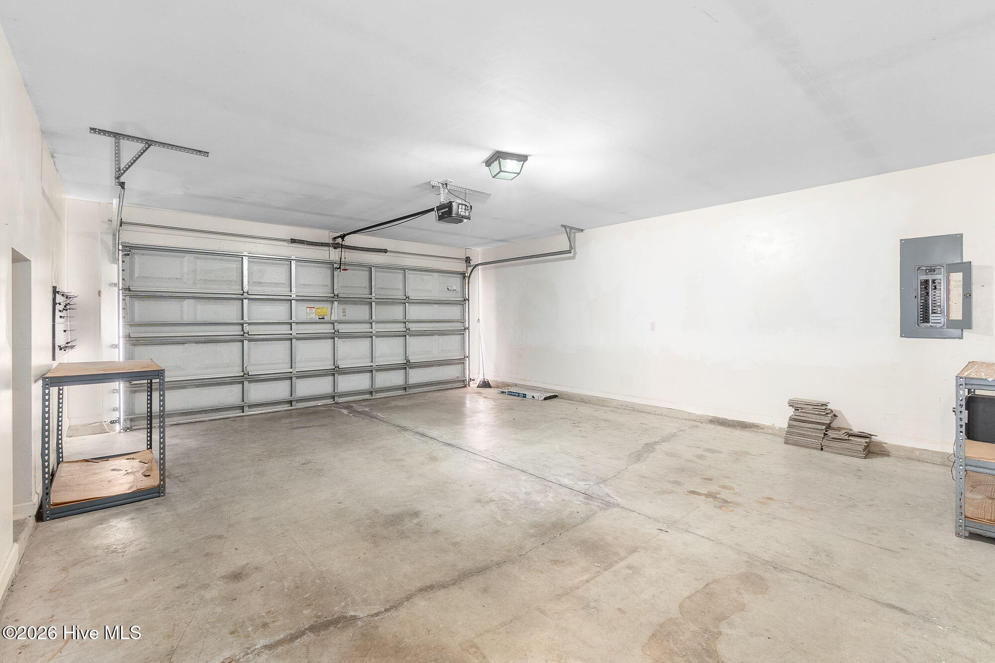 100569536 | Photo 29