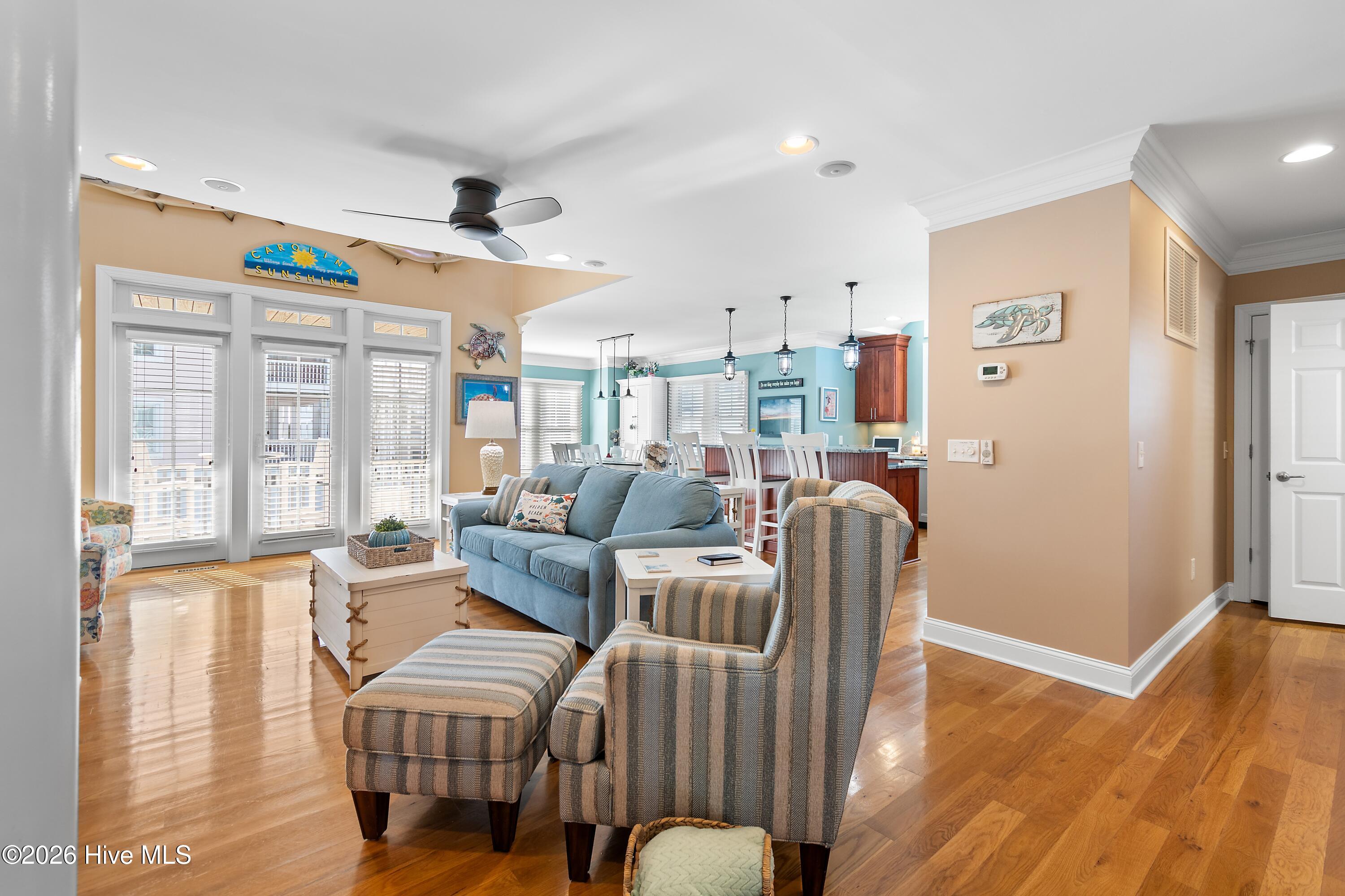 100551150 | Photo 14