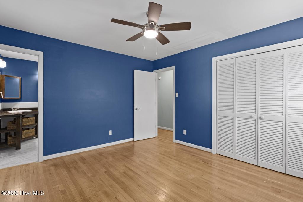 100567608 | Photo 12