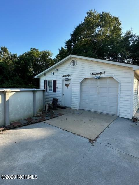 501 Oak Lane,Newport