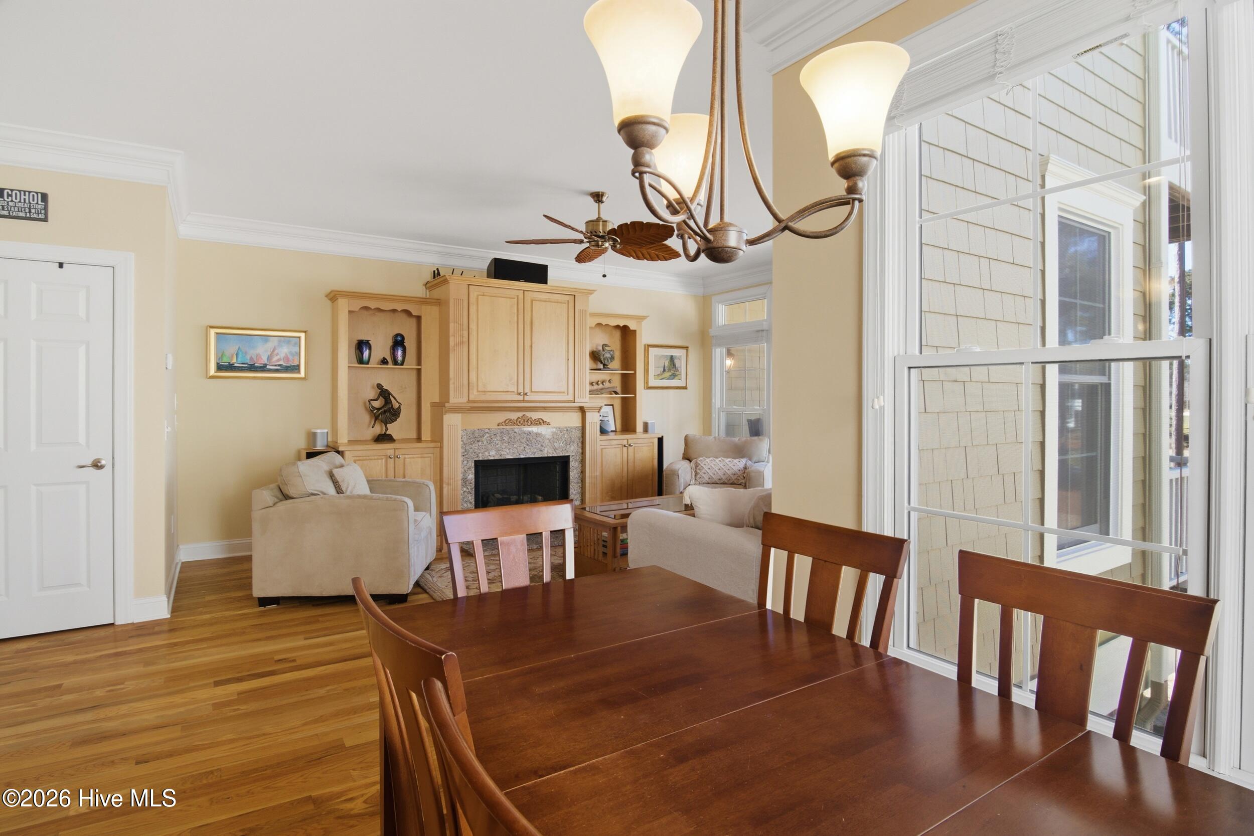 100547081 | Photo 17