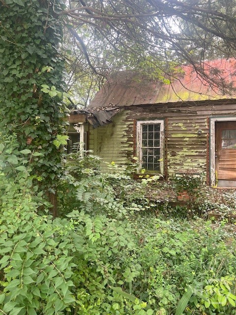 Property at 1198 West Hancock Avenue