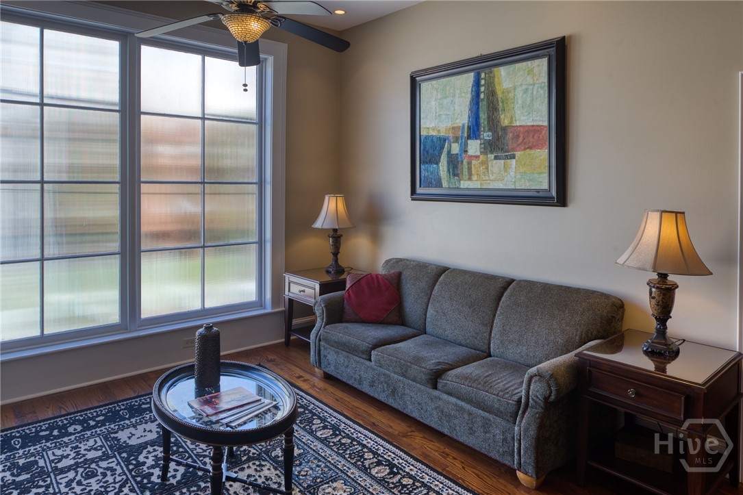 14 E Taylor Street, Savannah, GA, 31401