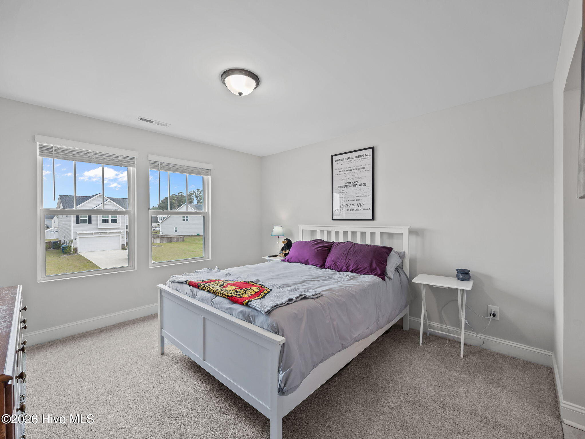 100562979 | Photo 29