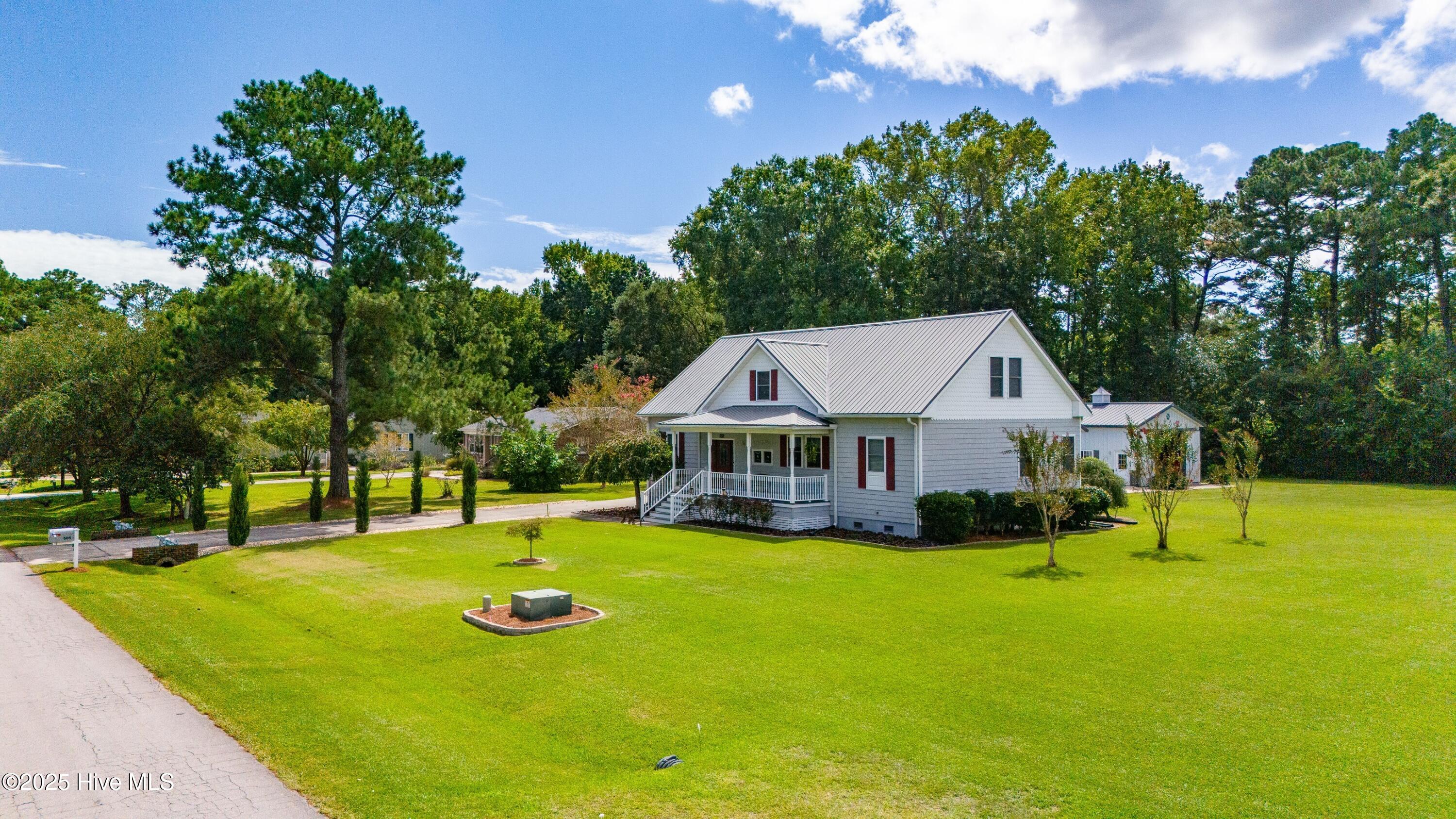 Homes for sale in Oriental, NC | 505 Ragan Rd, Oriental, NC 28571 | MLS# 100528902