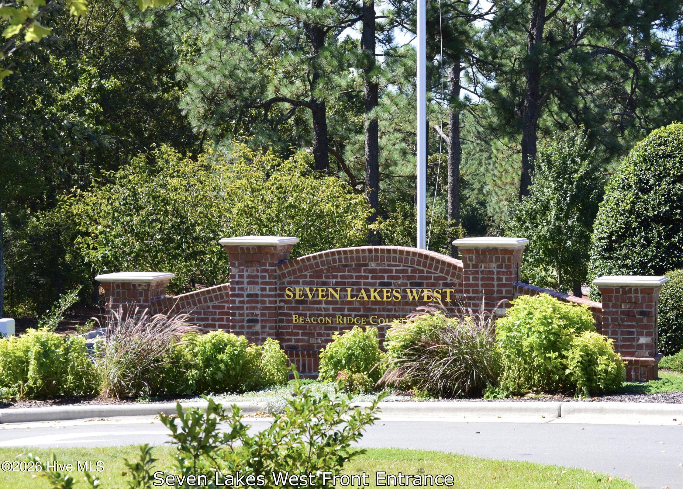 113 Simmons Drive