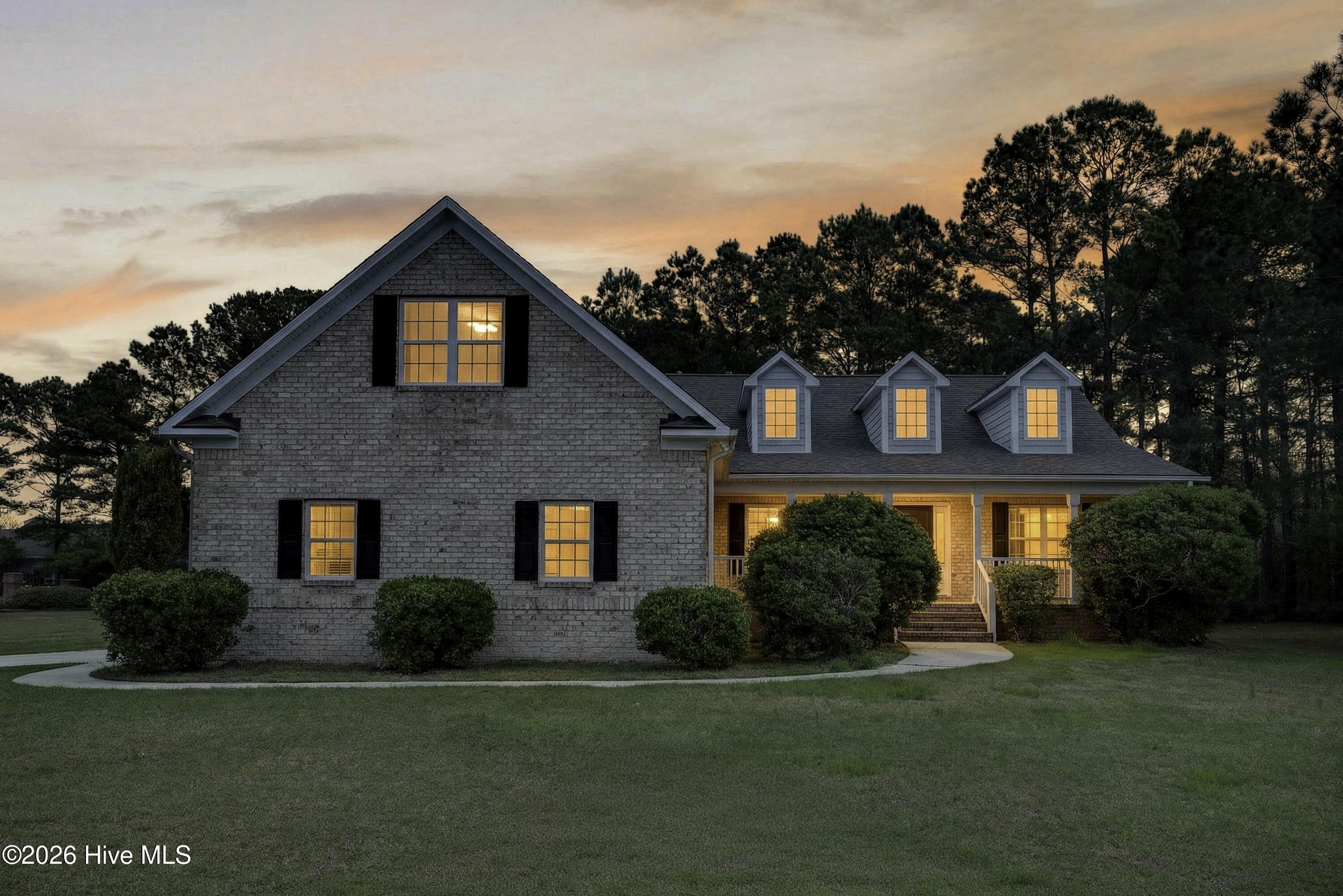 100563157 | Photo 31