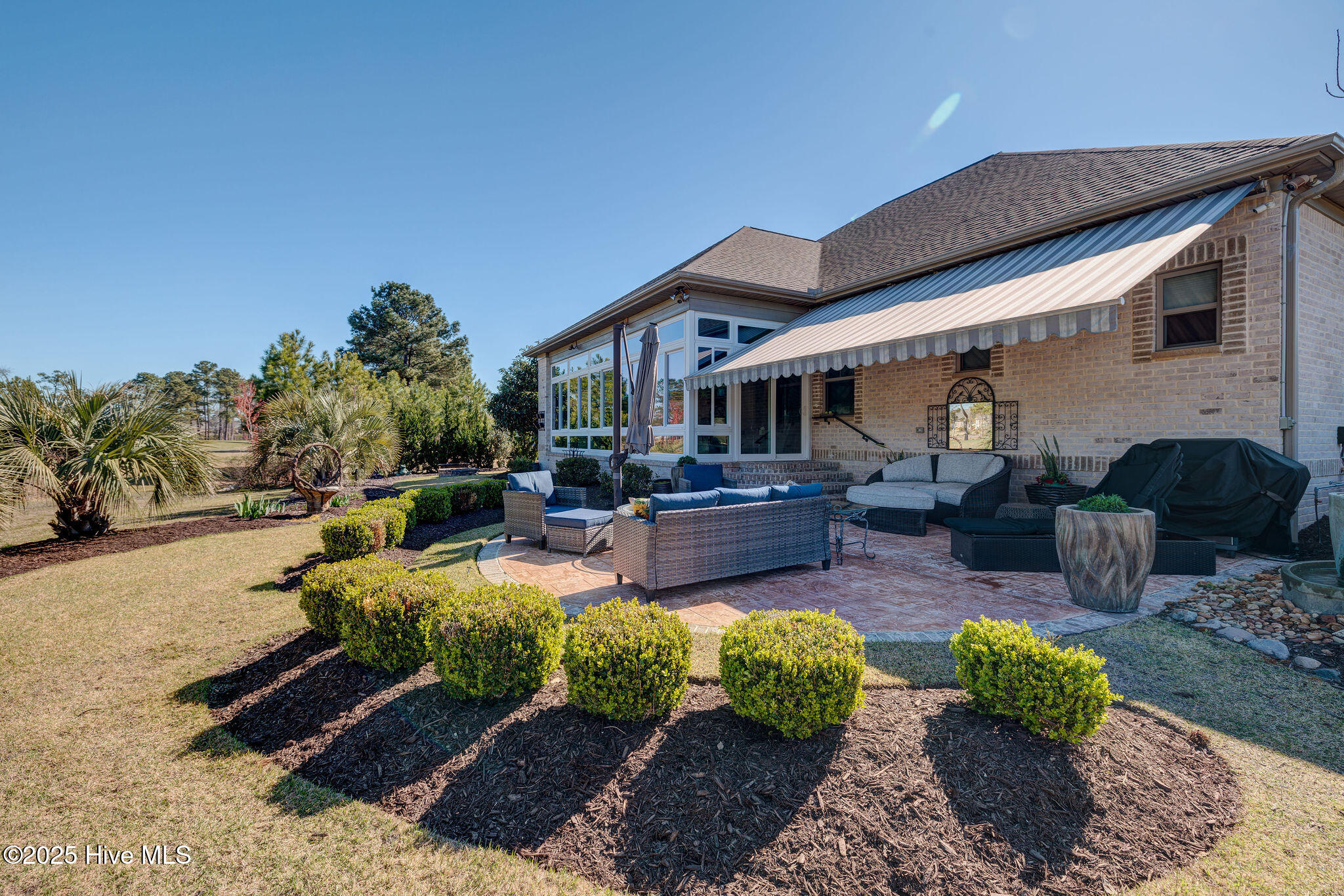 100550746 | Photo 60