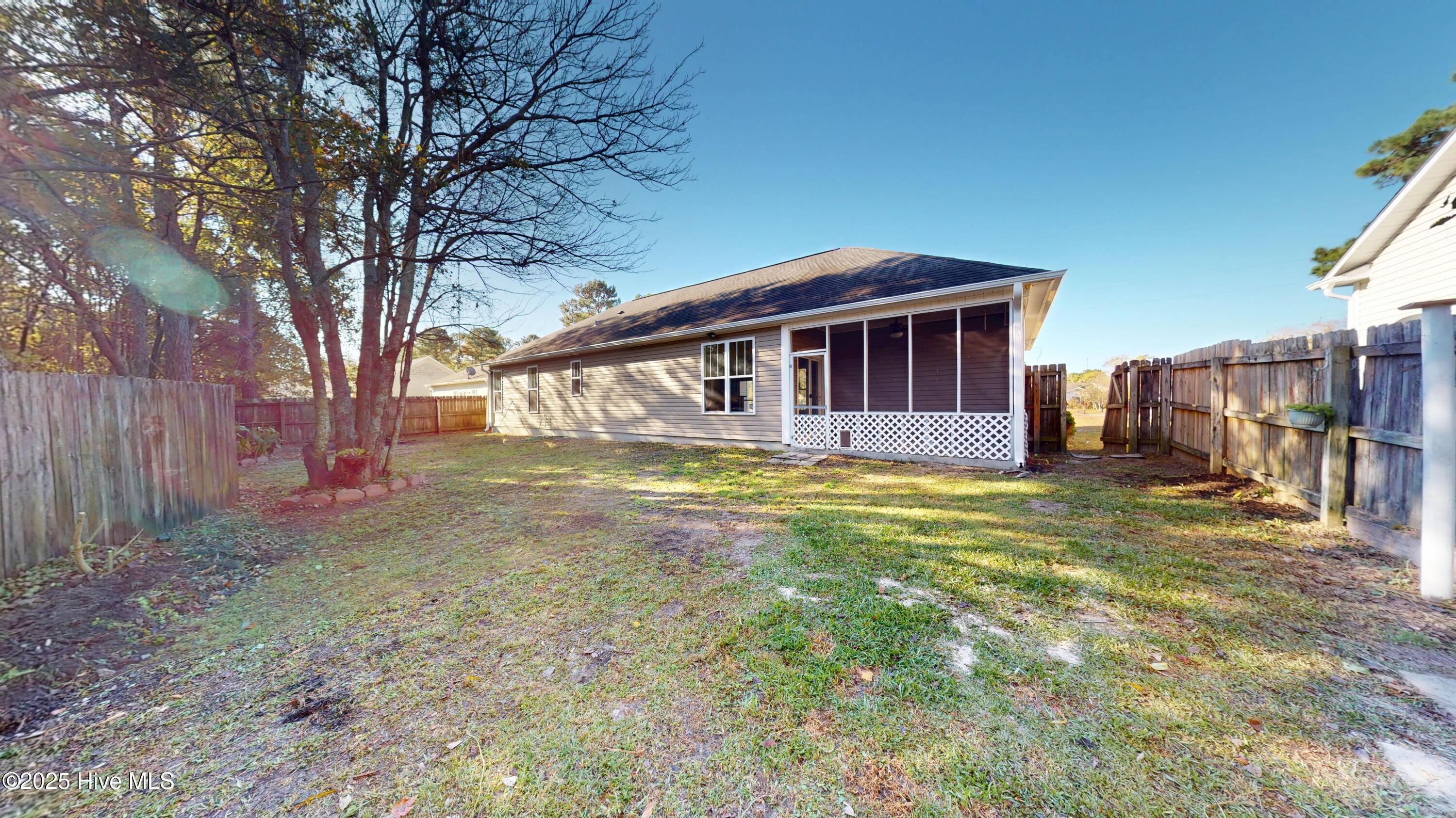 119 Boysenberry Fields Road, Maple Hill, NC 28454 – photo 19: 119-Boysenberry-11142025_173829
