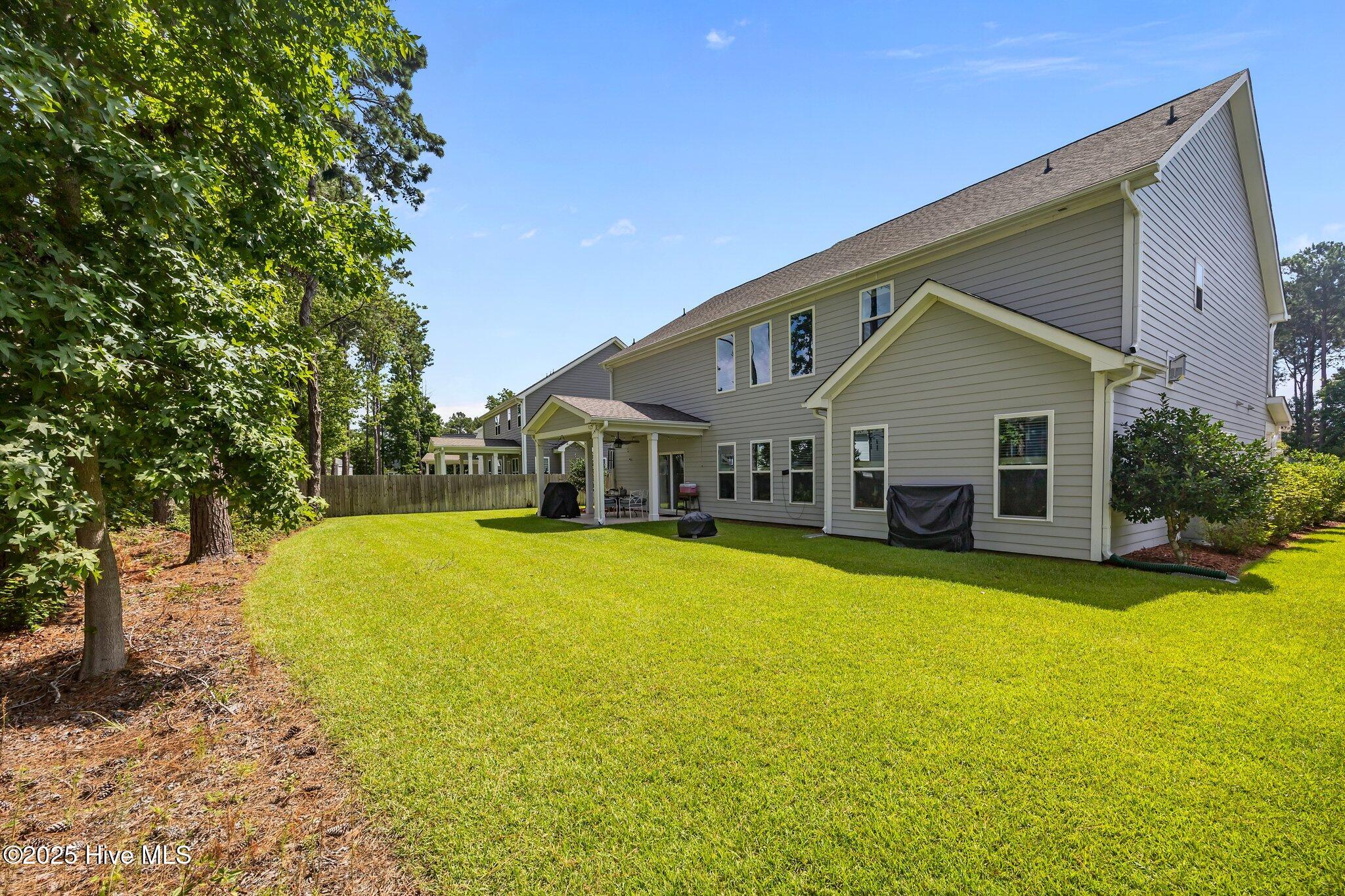 100518510 | Photo 48