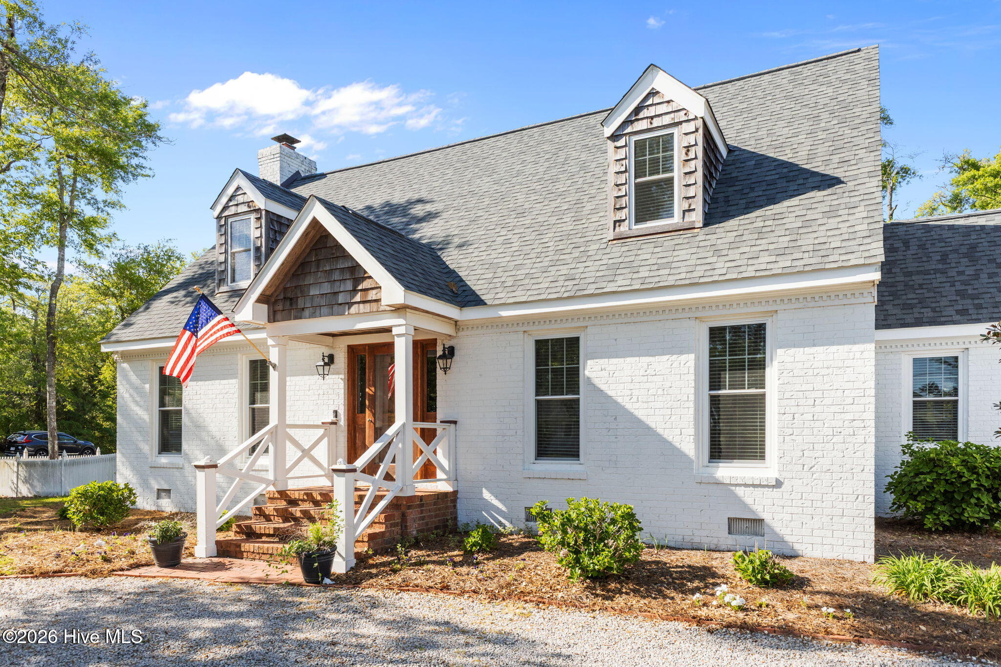 218 Lands End Road,Morehead City