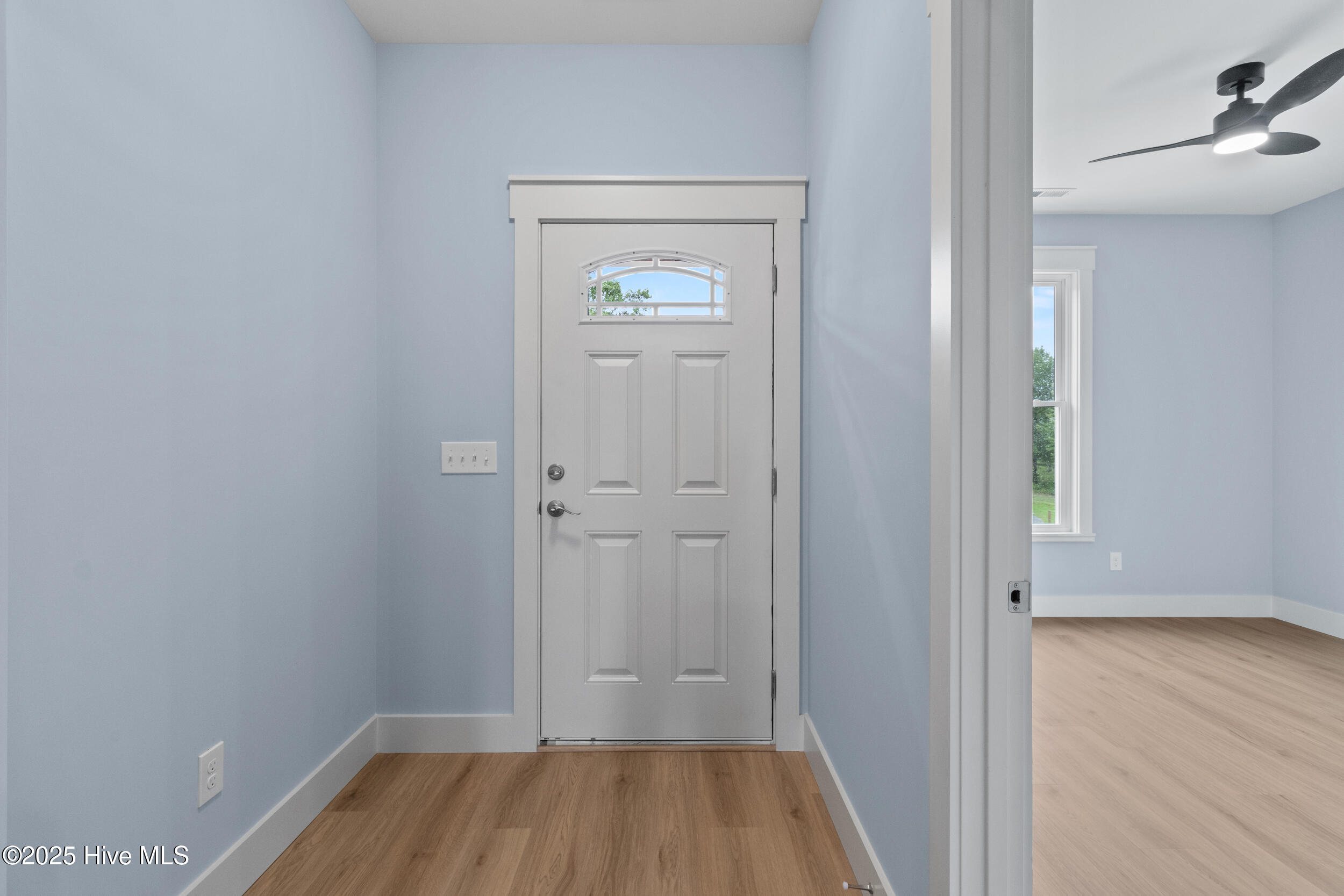 100524139 | Photo 21