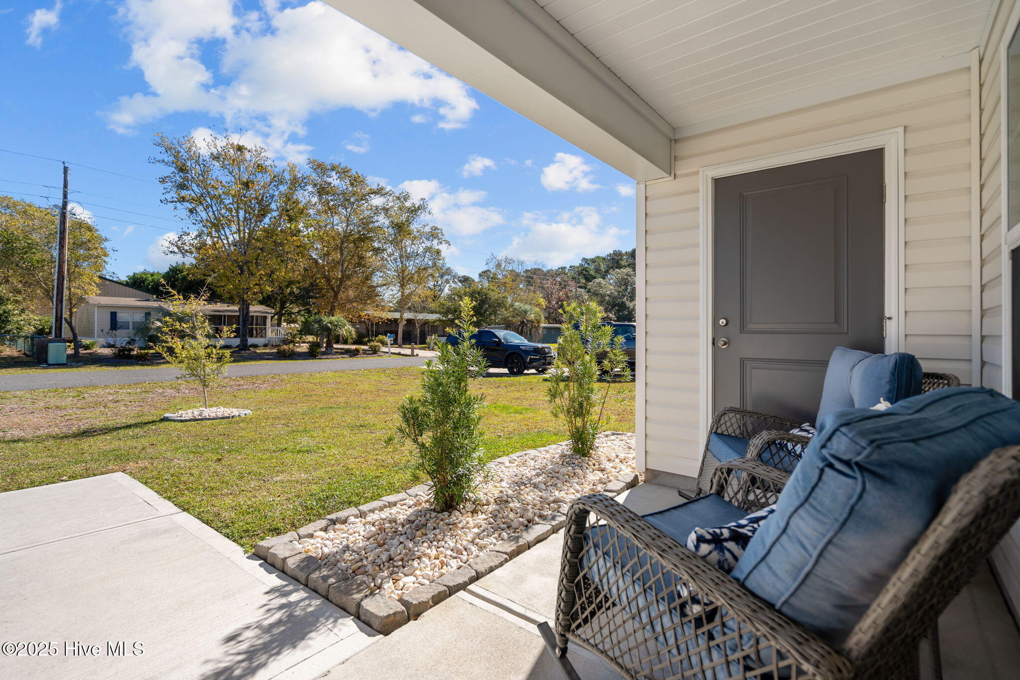 1724 Whispering Pine Street SW, Ocean Isle Beach, NC 28469 – photo 8: 25-web-or-mls-DSC05534