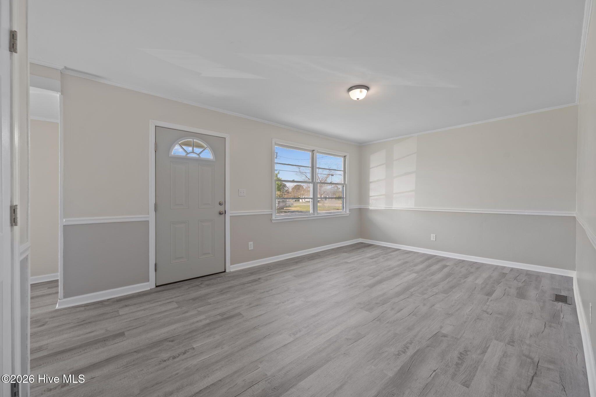 100562328 | Photo 39