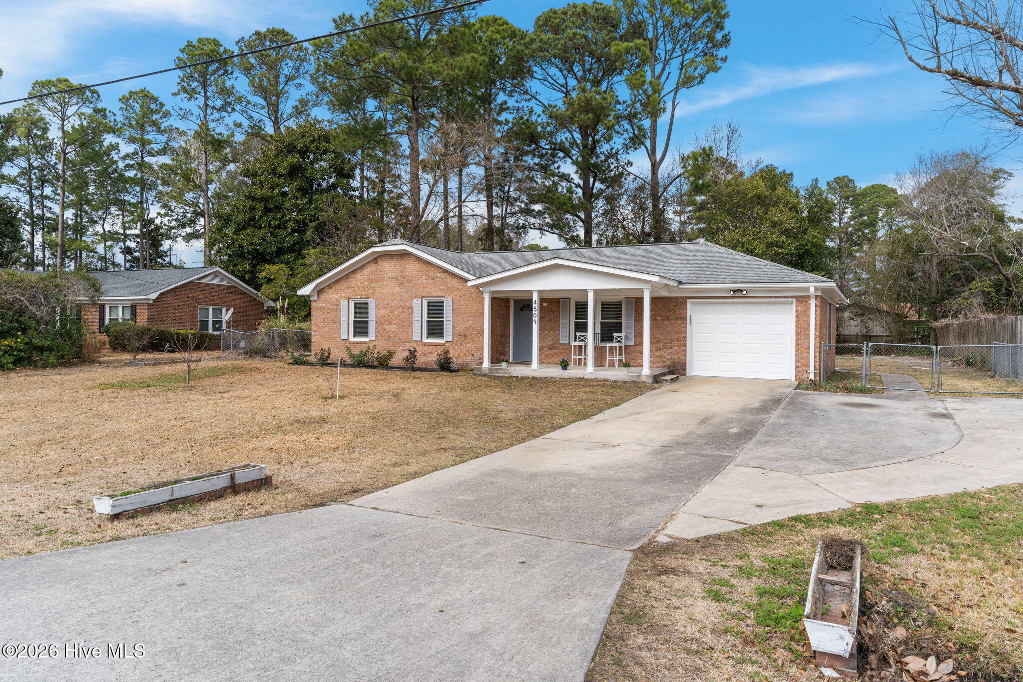 100557122 | Photo 39