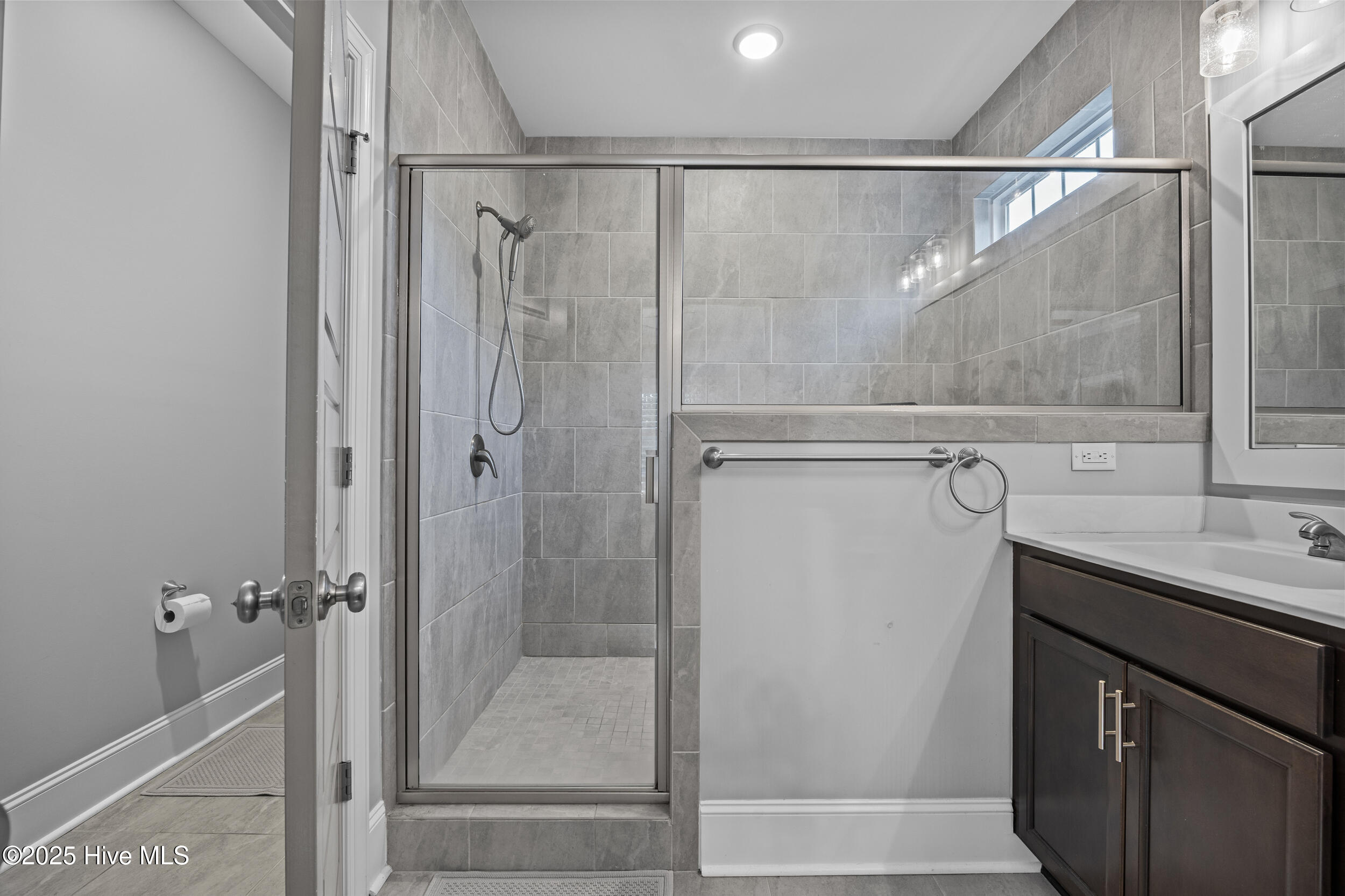 100545098 | Photo 20