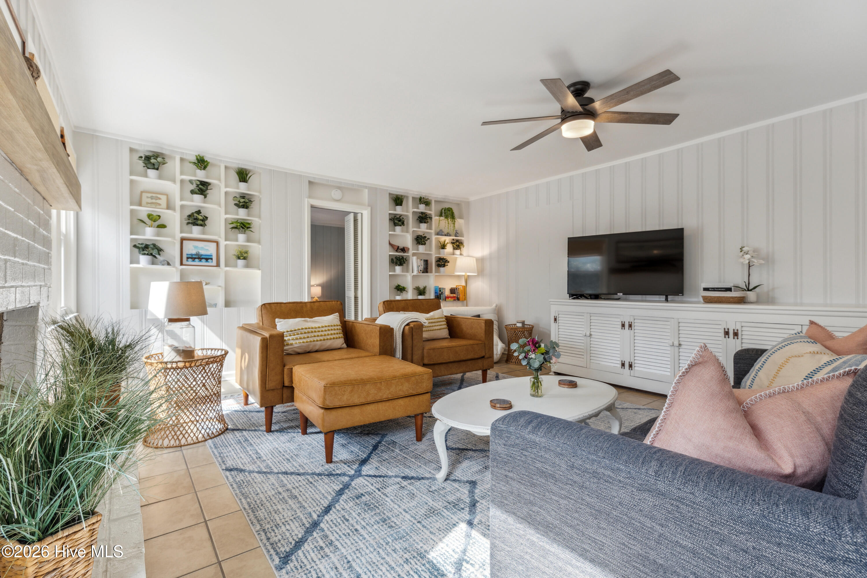 100569125 | Photo 28