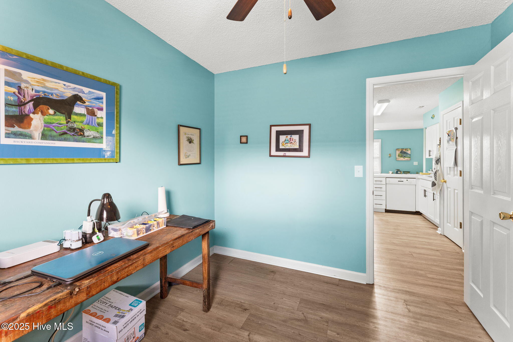 100531343 | Photo 14