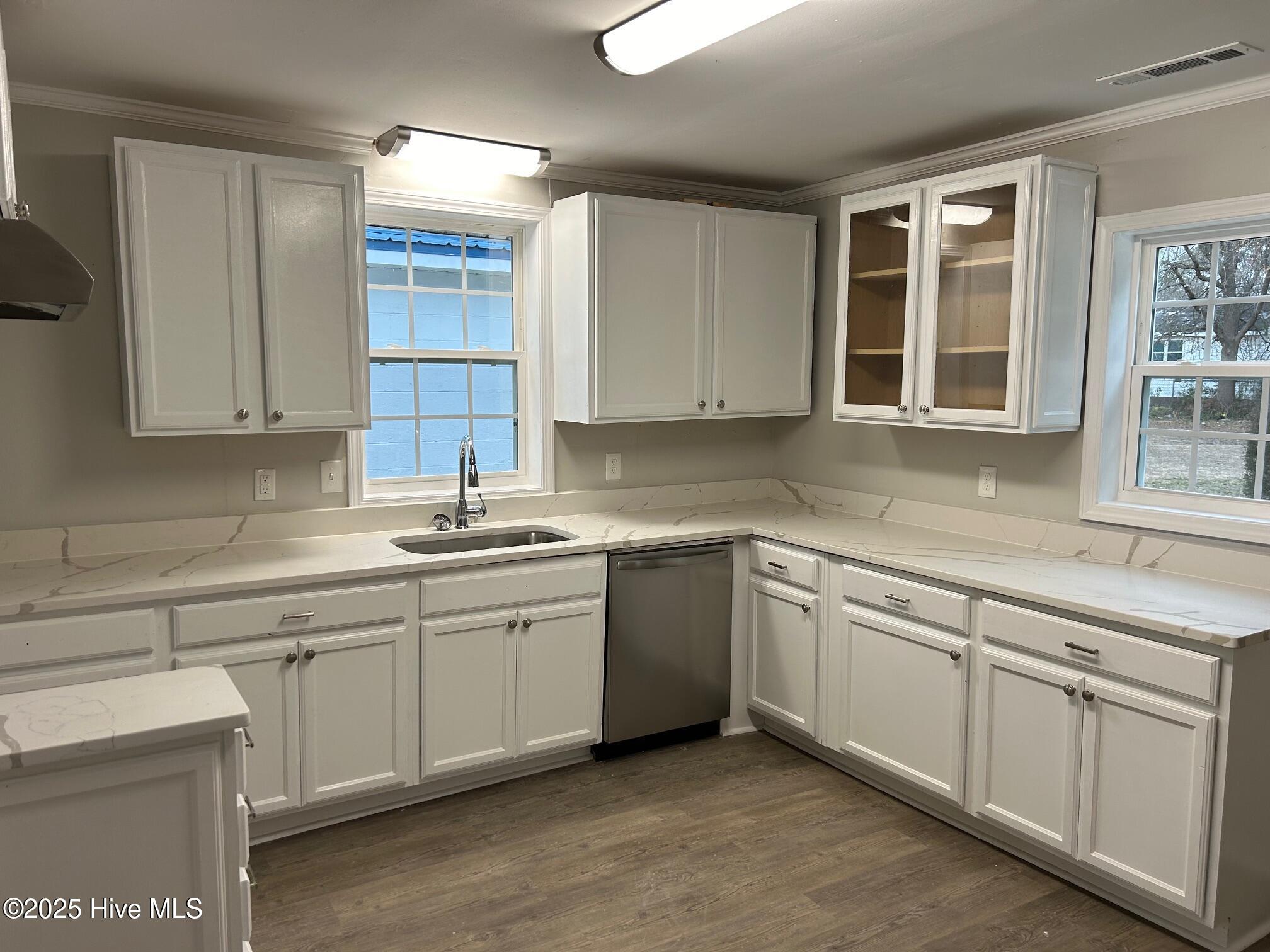 Homes for sale in Clinton, NC | 538 Mckoy St, Clinton, NC 28328 | MLS# 100529459