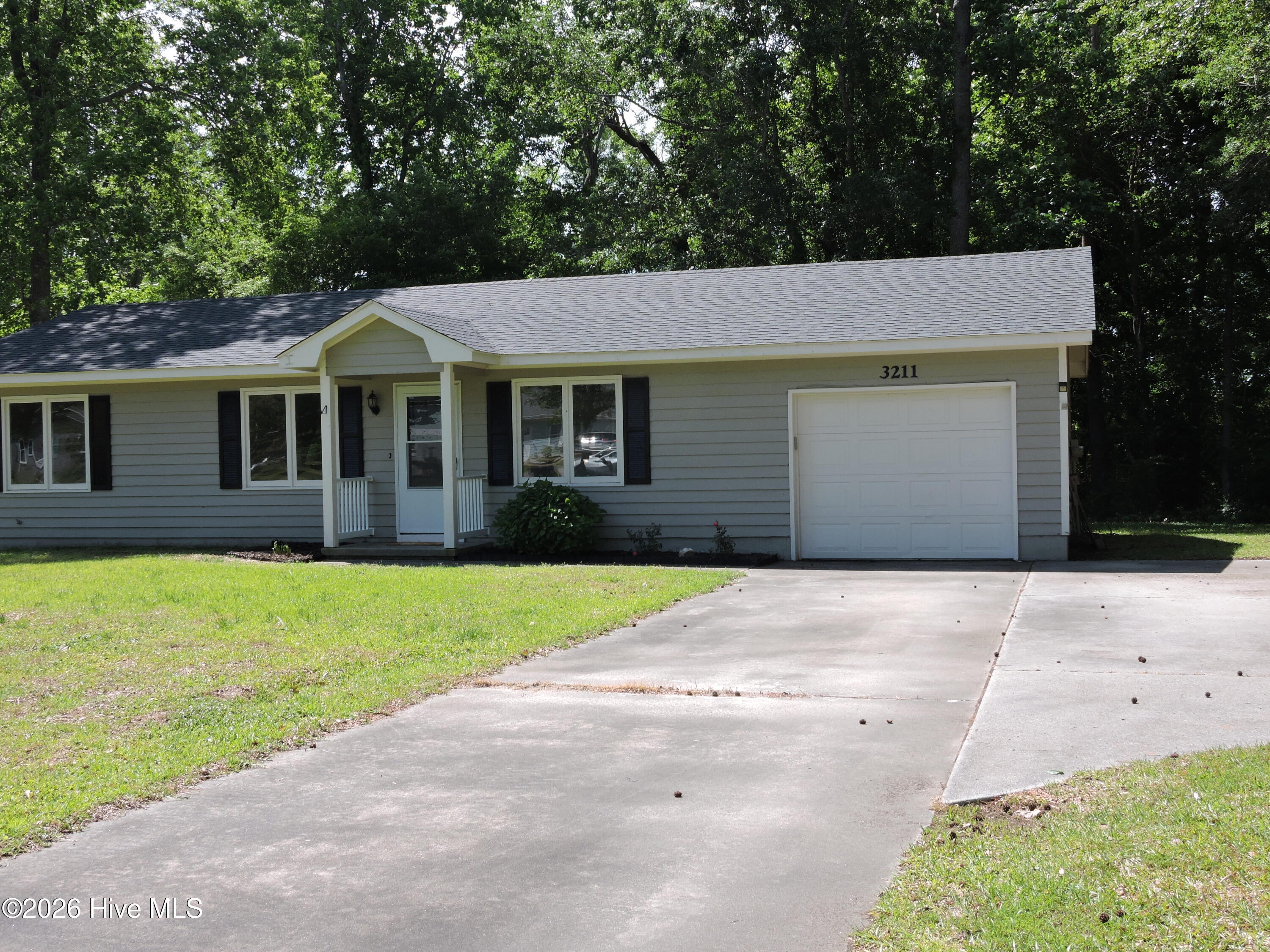 3211 Old Gate Road,Morehead City