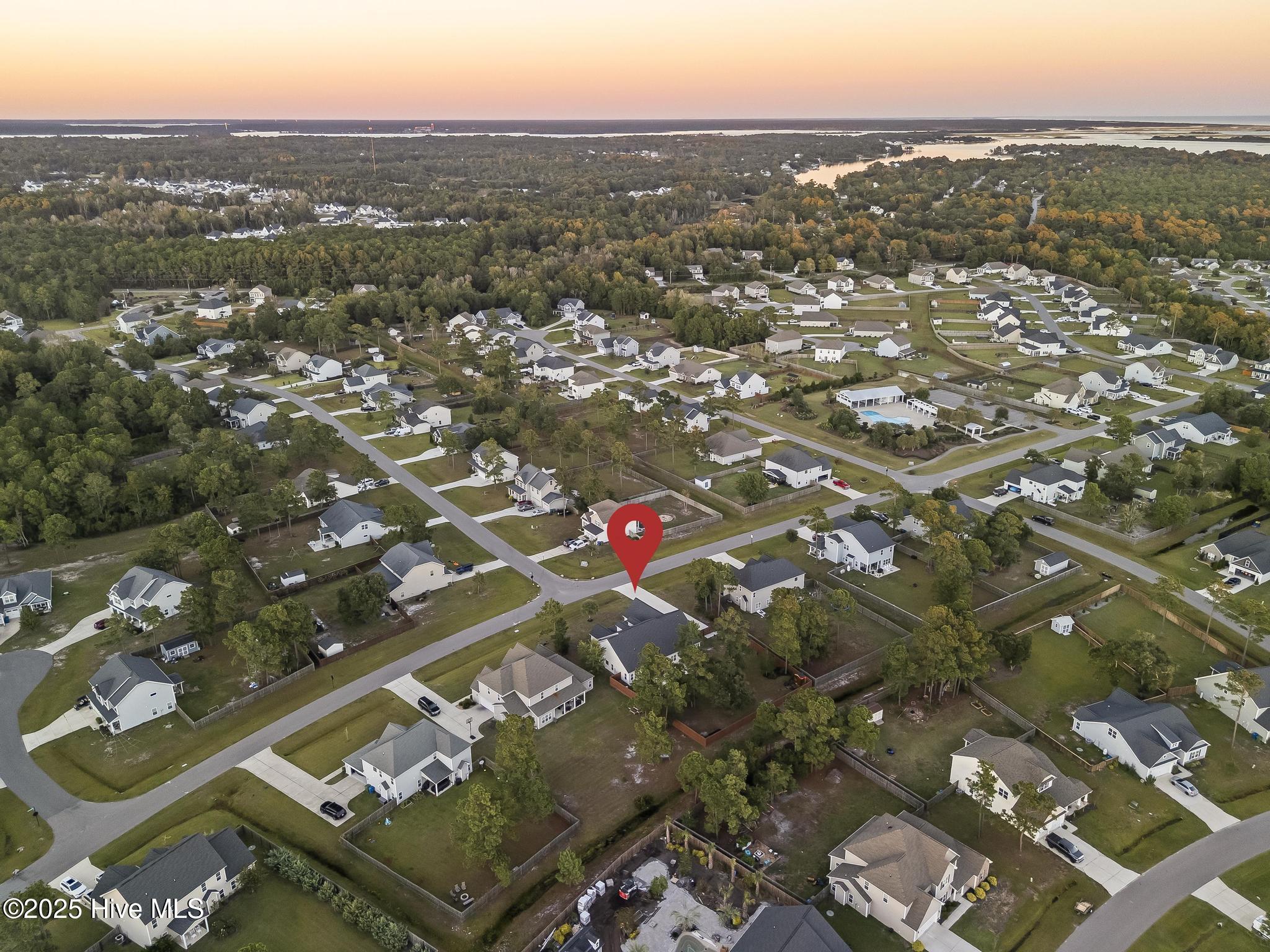 100536910 | Photo 58