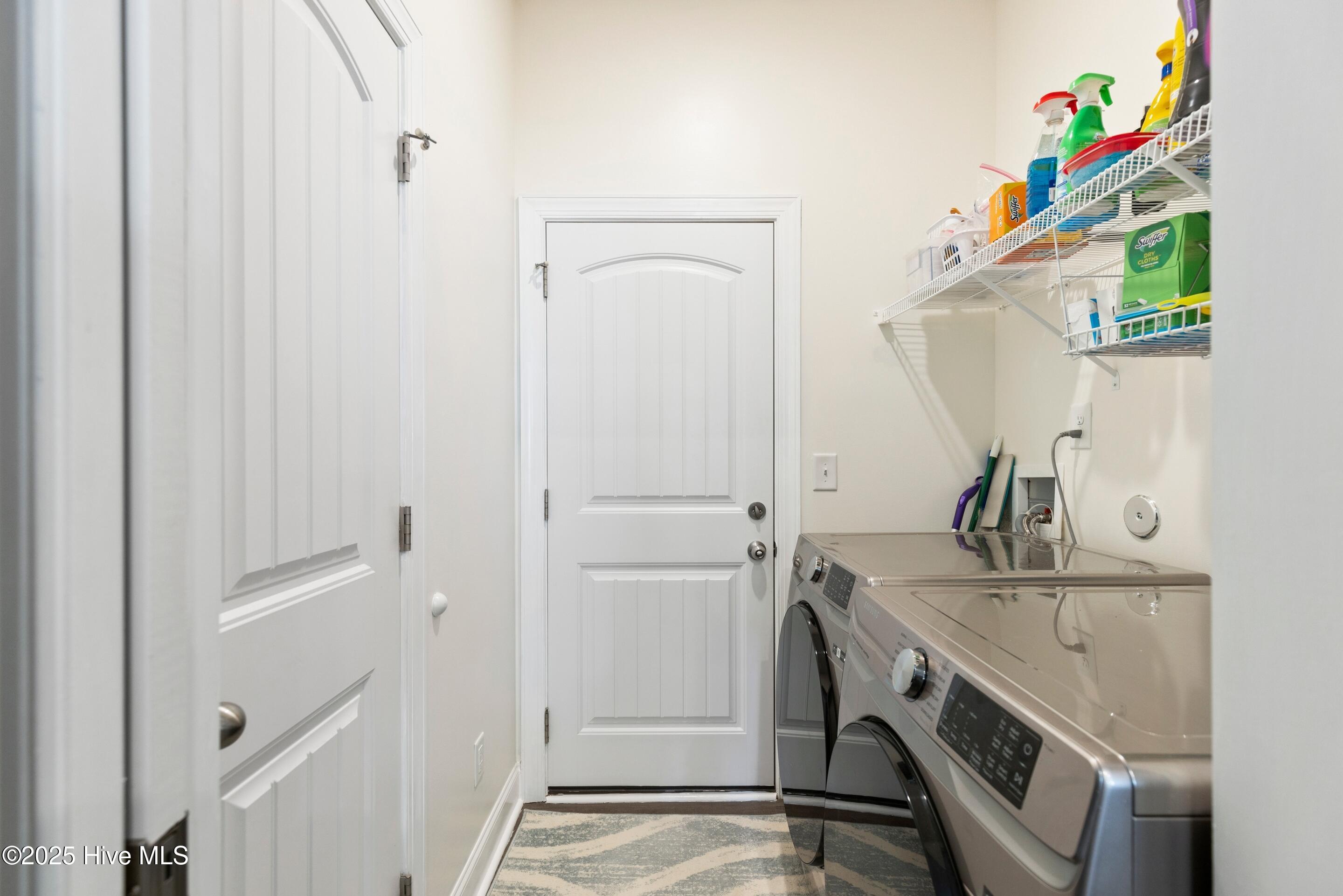 100529568 | Photo 29