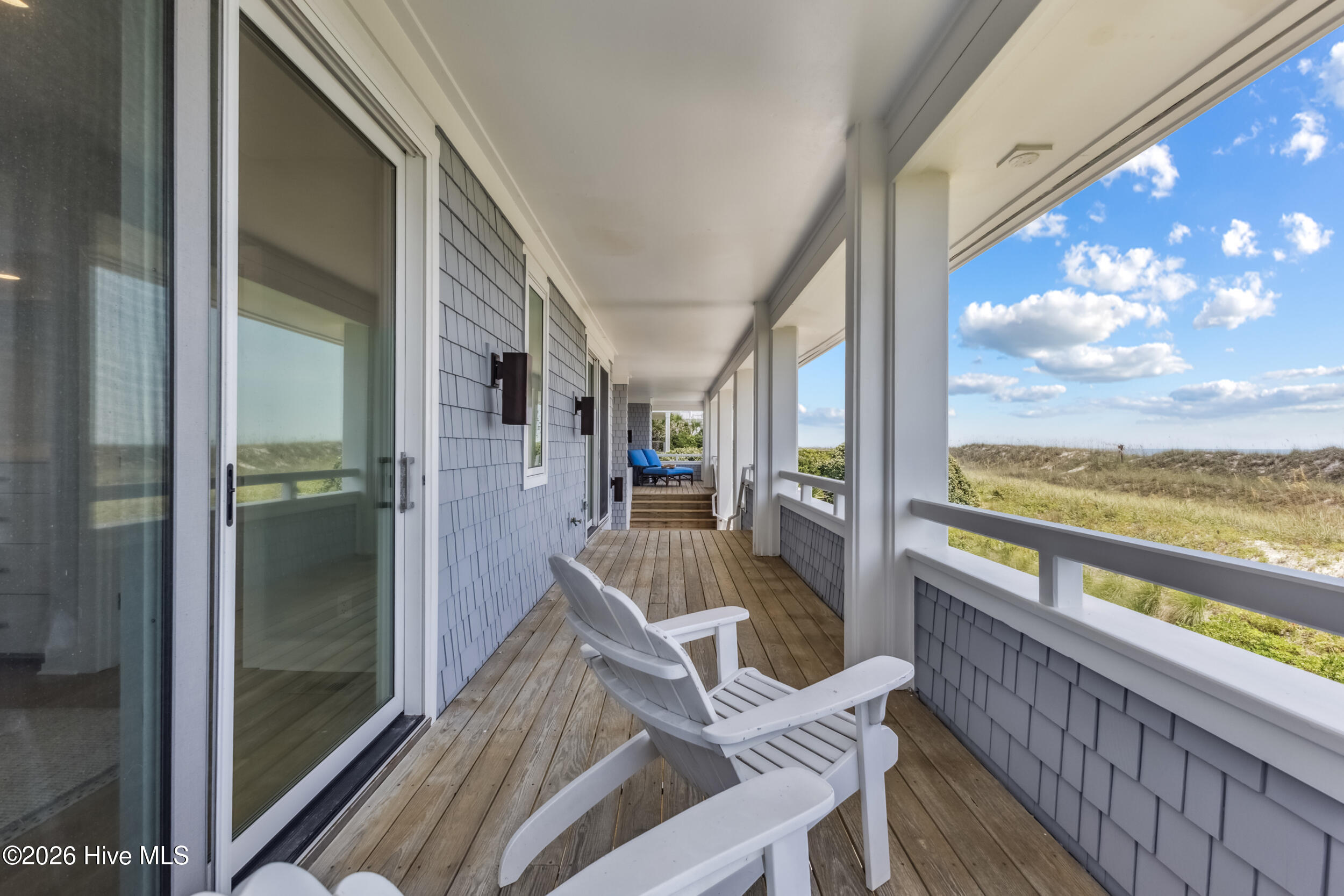 100560711 | Photo 57