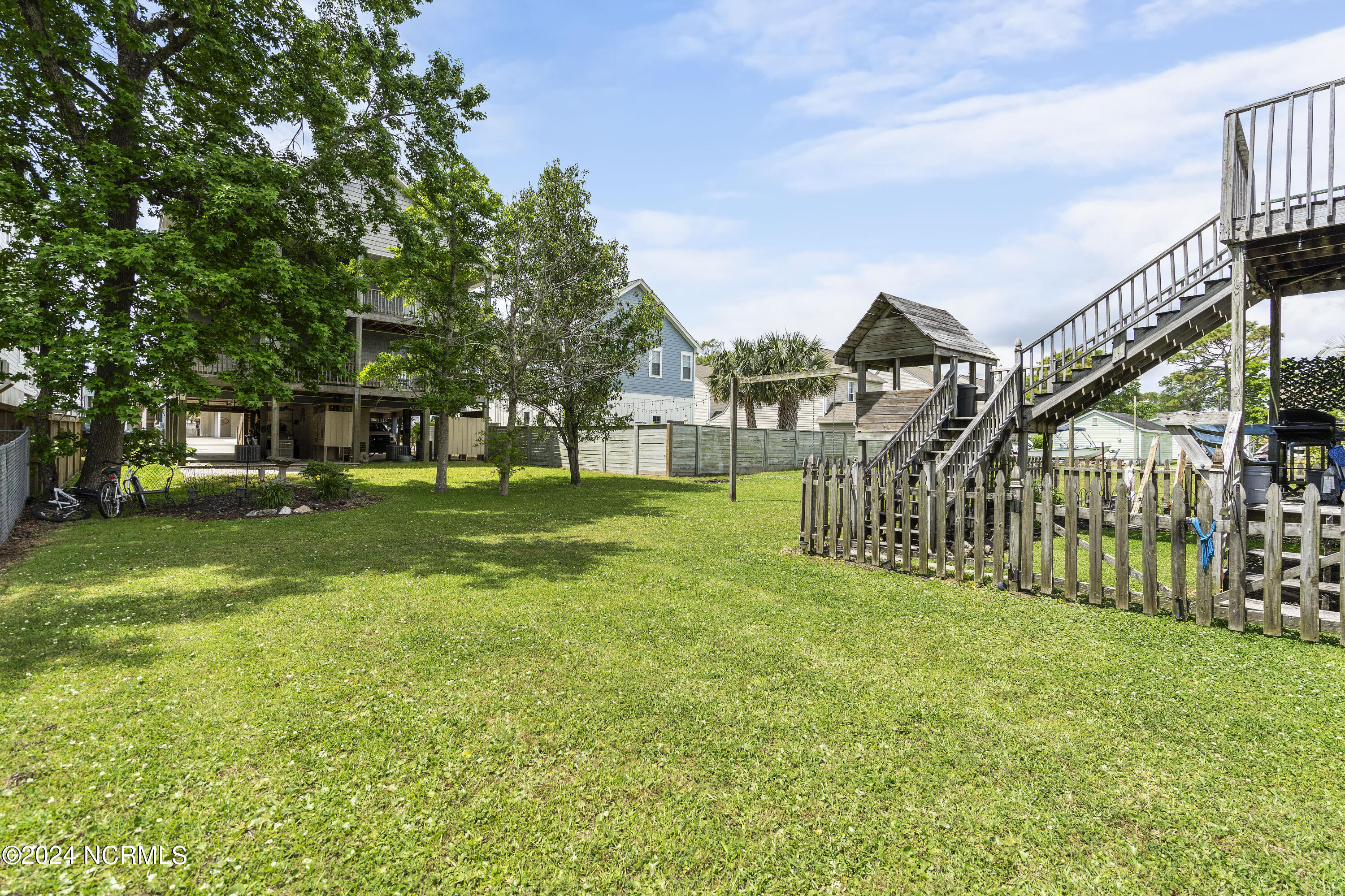 100488510 | Photo 55