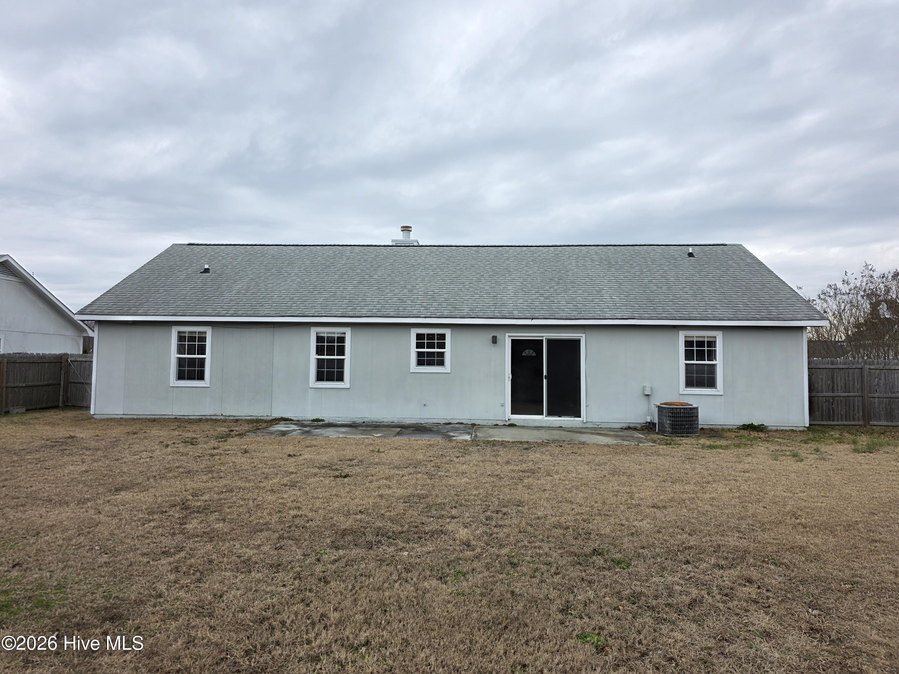 100555811 | Photo 17