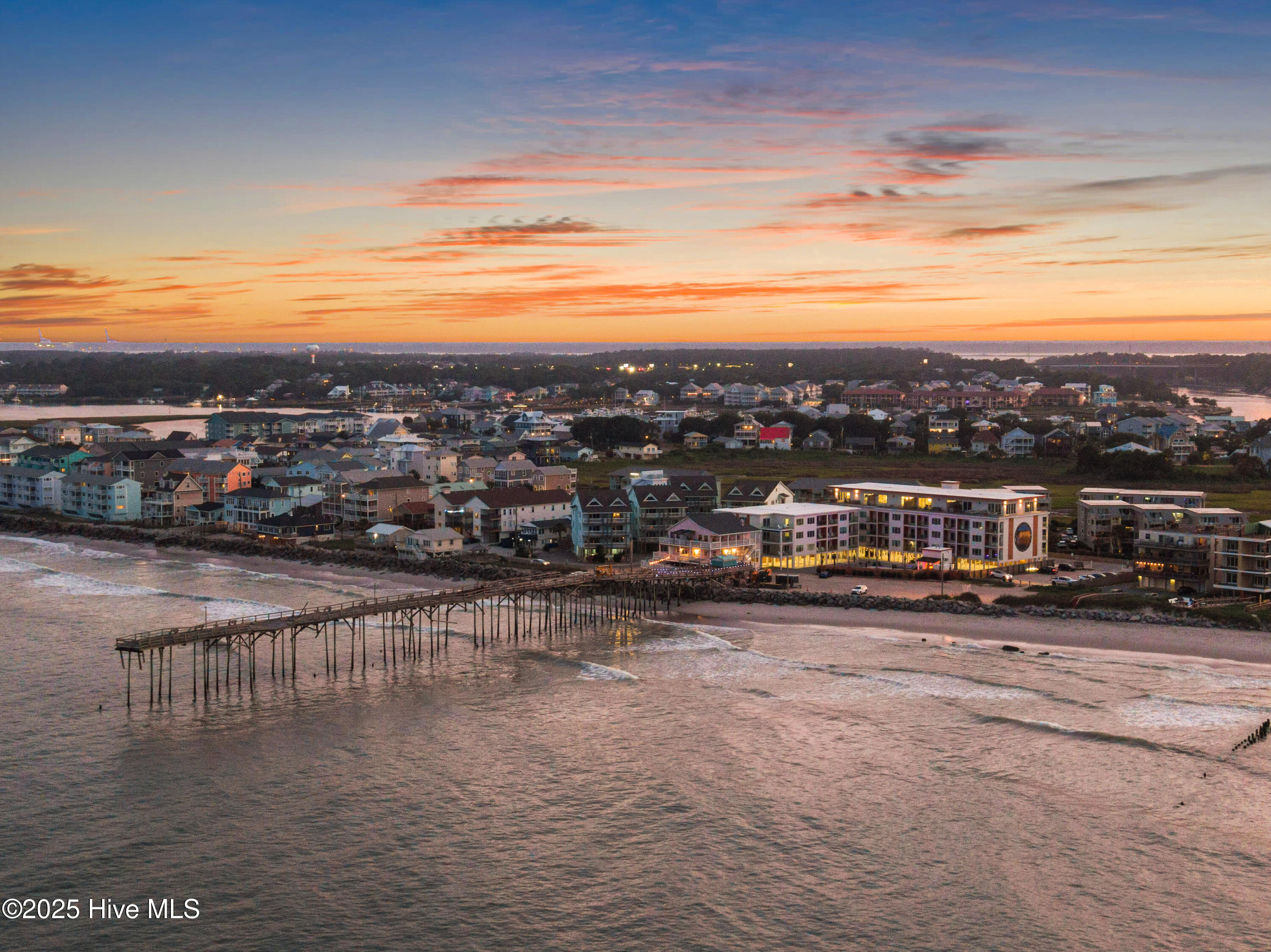 100523211 | Photo 50