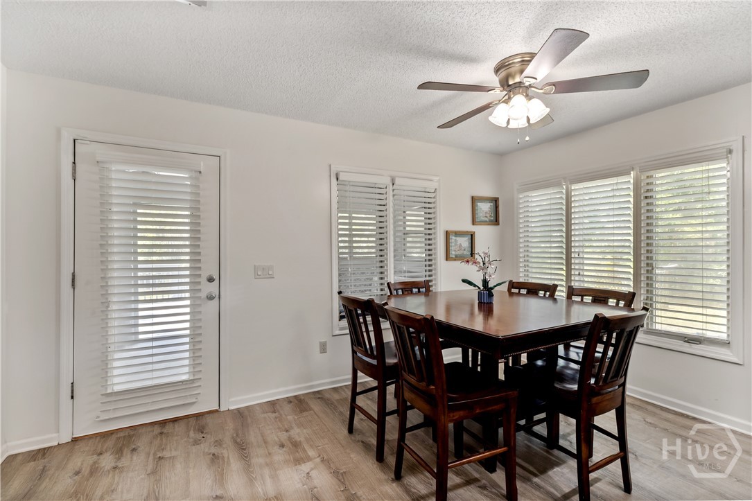 Breakfast Nook