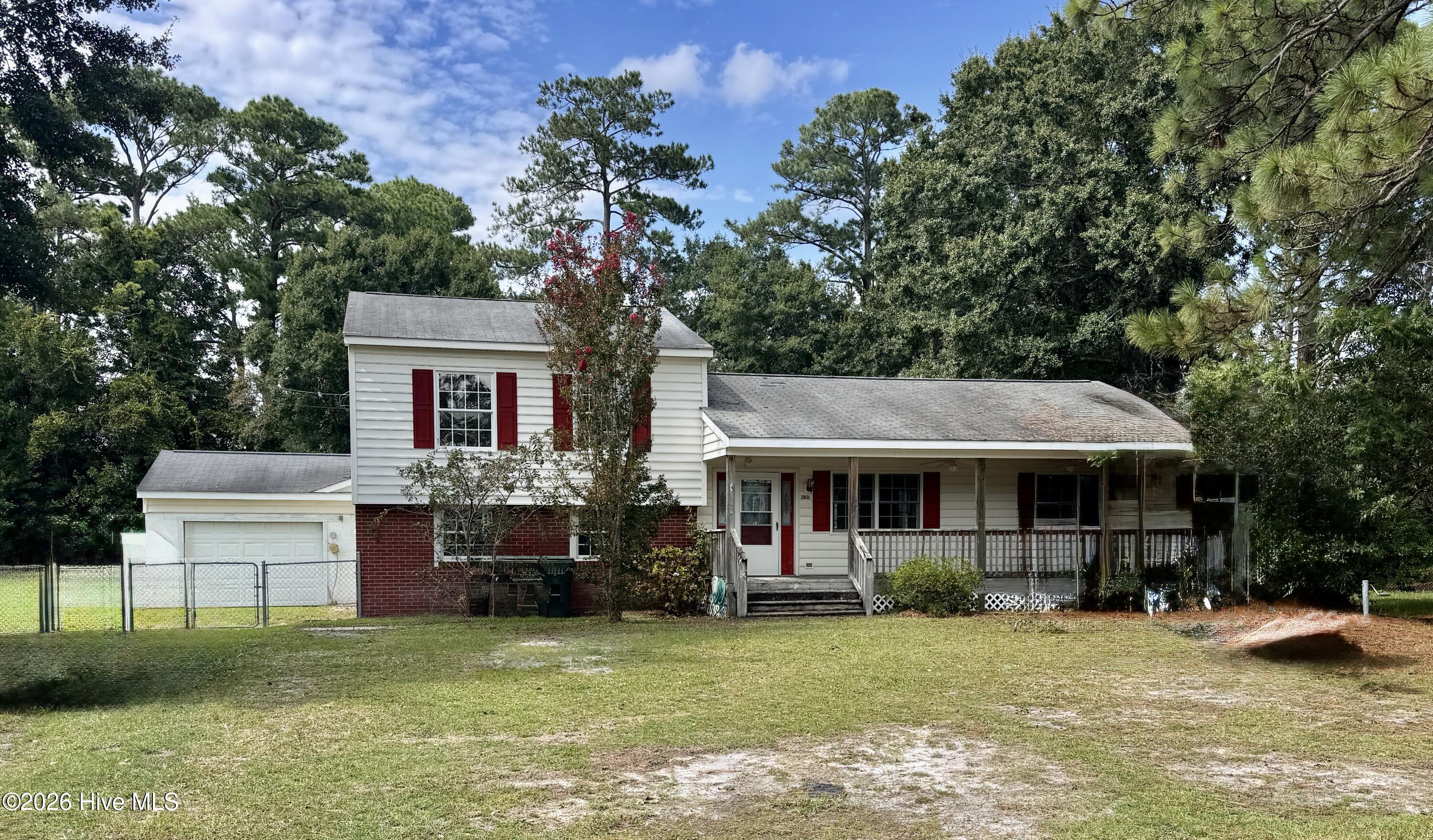 2831 Easy Street,Newport