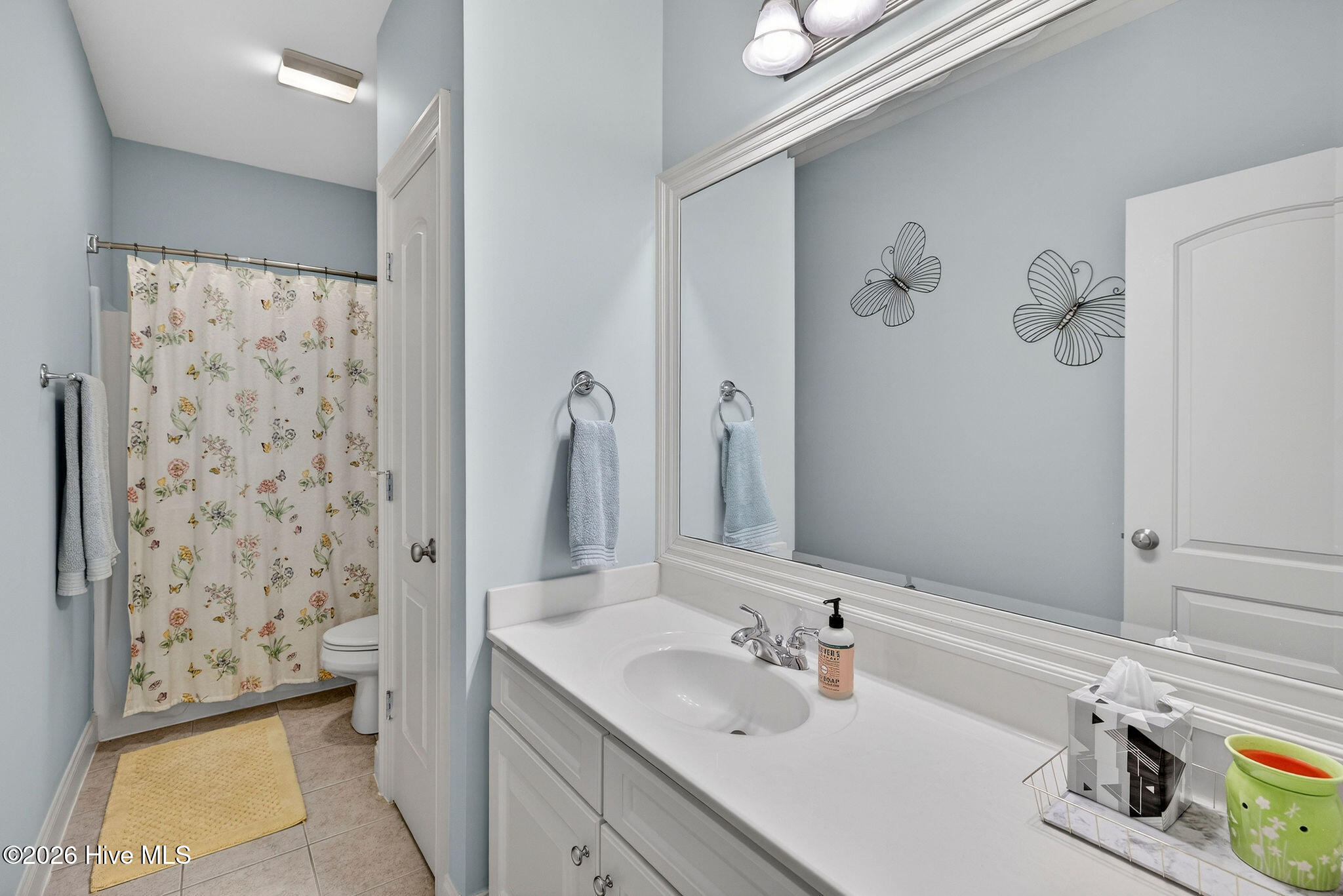 100547469 | Photo 47