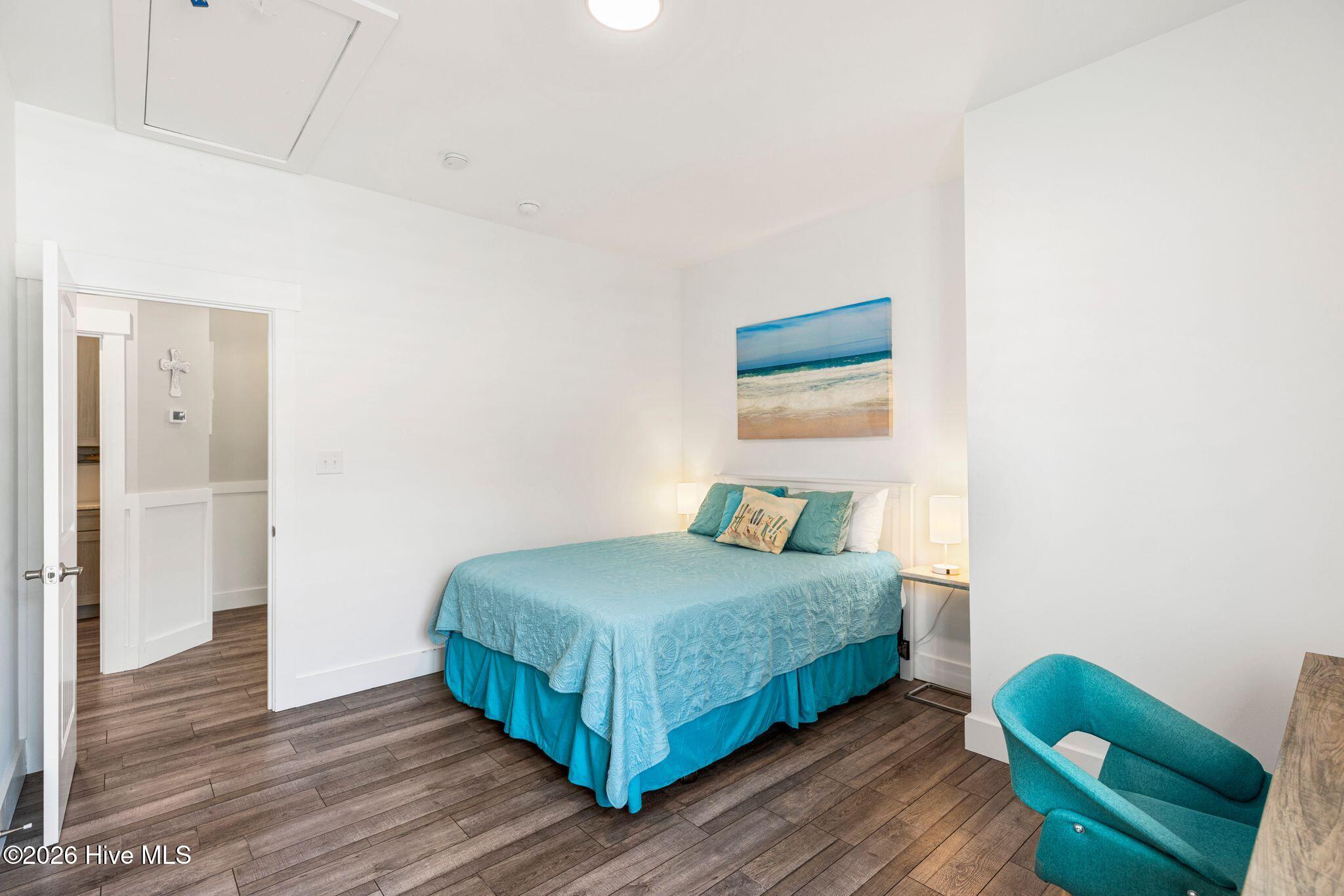 100551574 | Photo 27