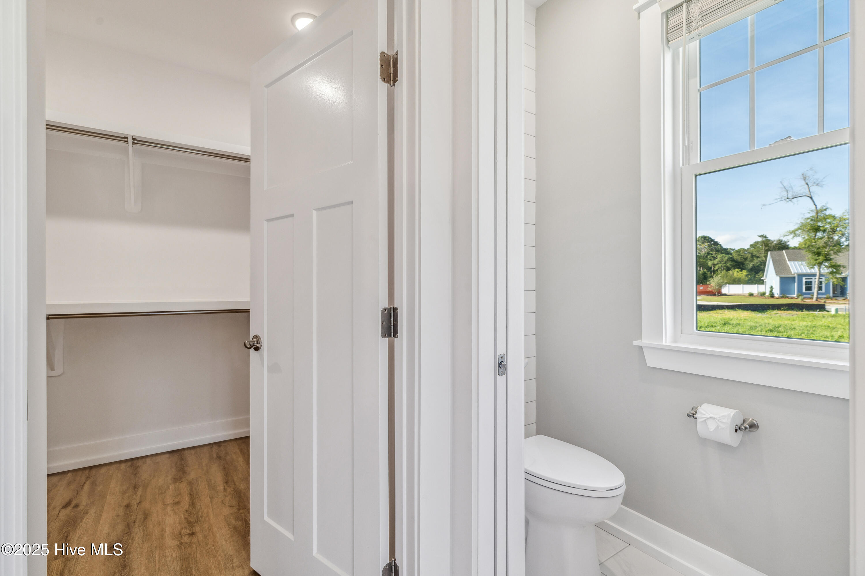 100546665 | Photo 39