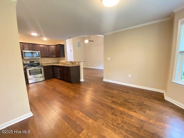 100519232 | Photo 20