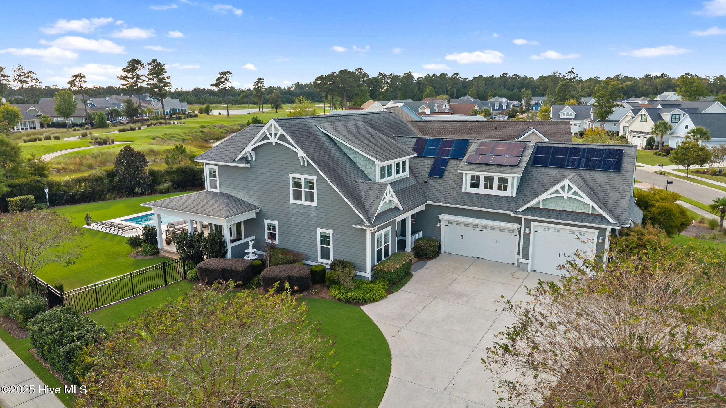 100536655 | Photo 76