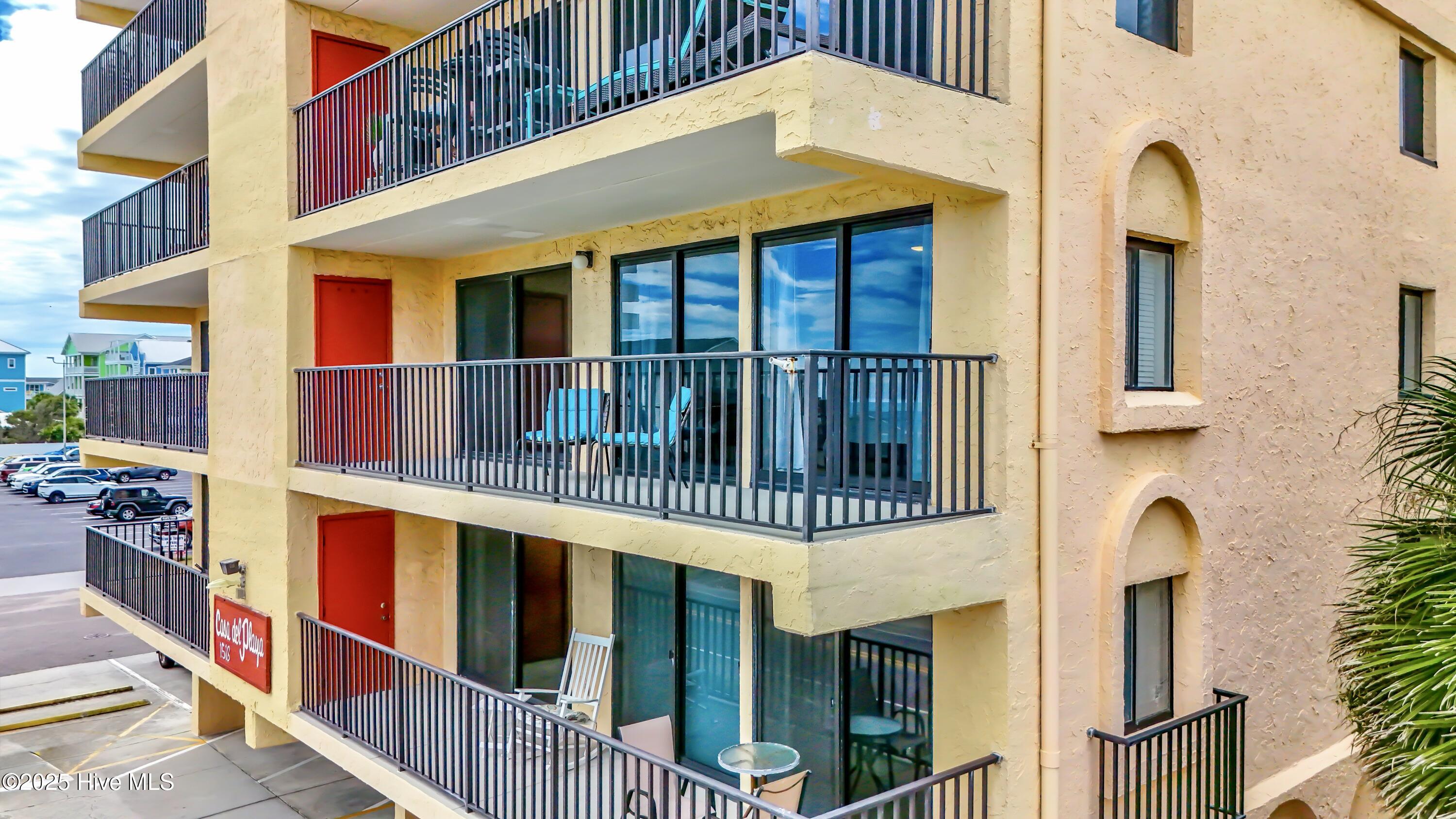 1518 S Lake Park Boulevard 2e, Carolina Beach, NC 28428 – photo 3: Photo Sep 15 2025, 13 23 58