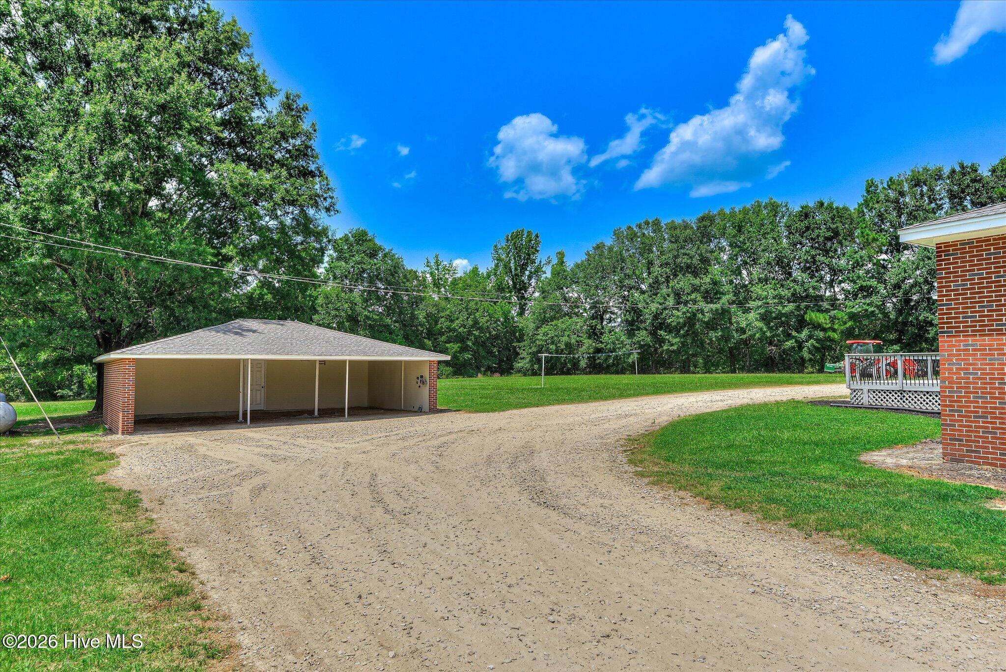Photo 3 of Single family home for sale at 1896 Sc 23, Edgefield, SC 29824 | MLS# 100588170 | Listing updated on 2026-08-18