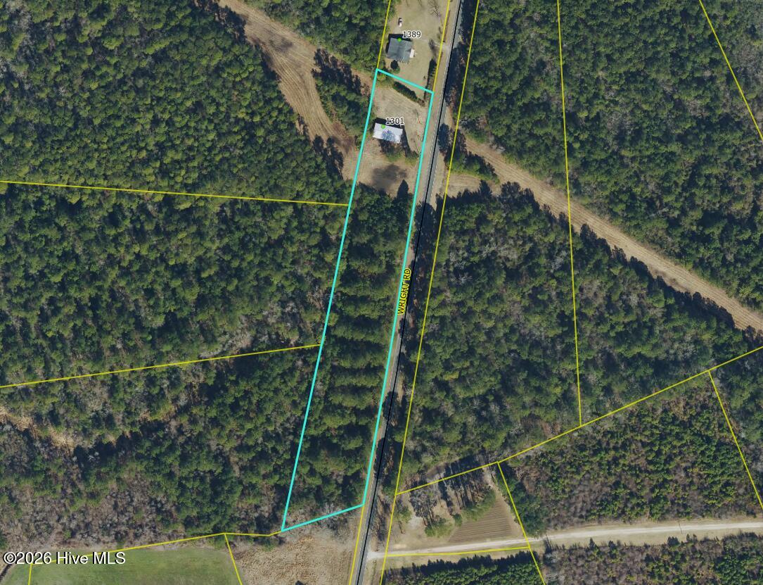 Exterior photo of 1301 Wright Road, Bladenboro, NC 28320. MLS: 100597545