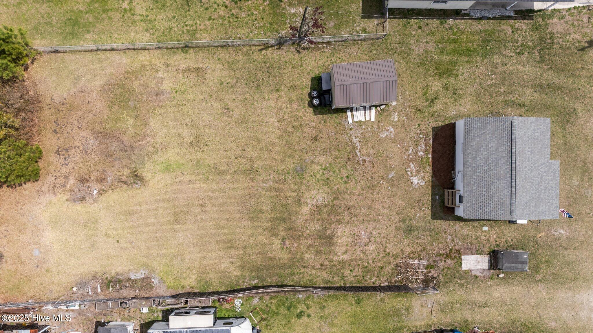 100499263 | Photo 37