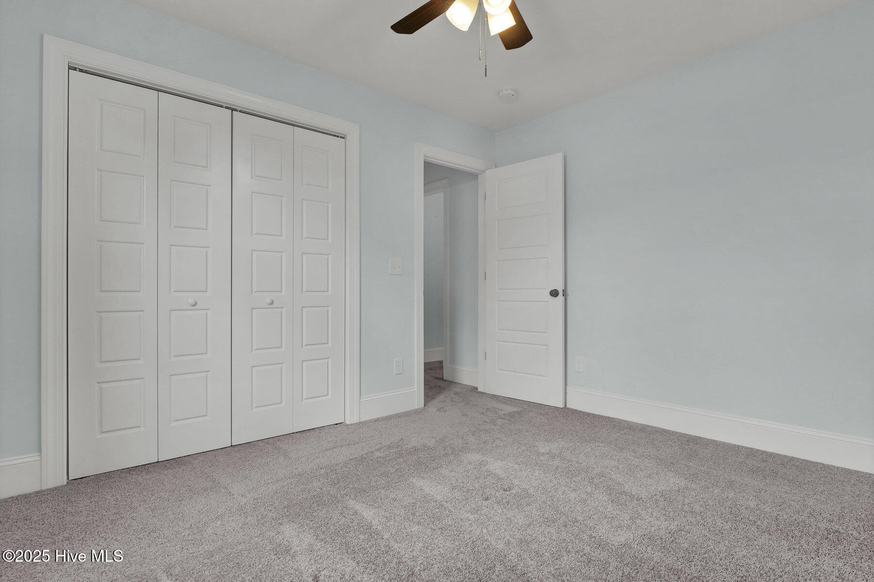 100544096 | Photo 38