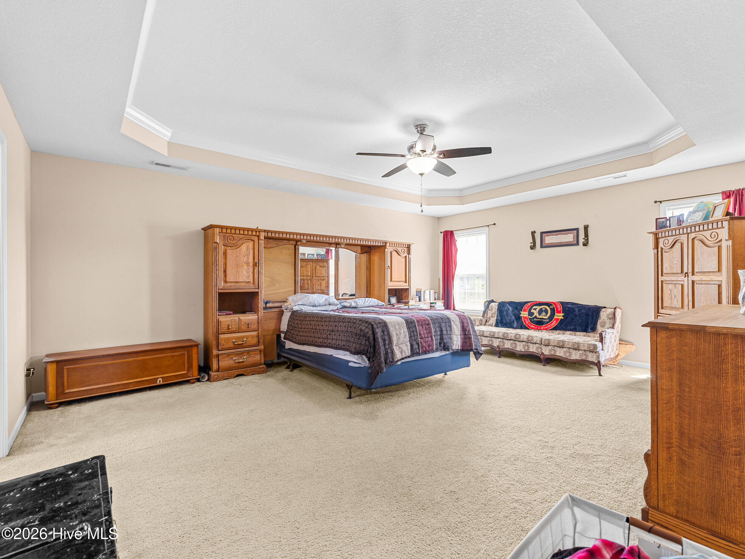 100568044 | Photo 29