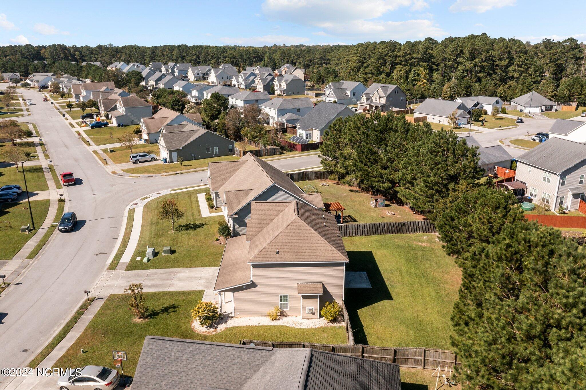 100544089 | Photo 32