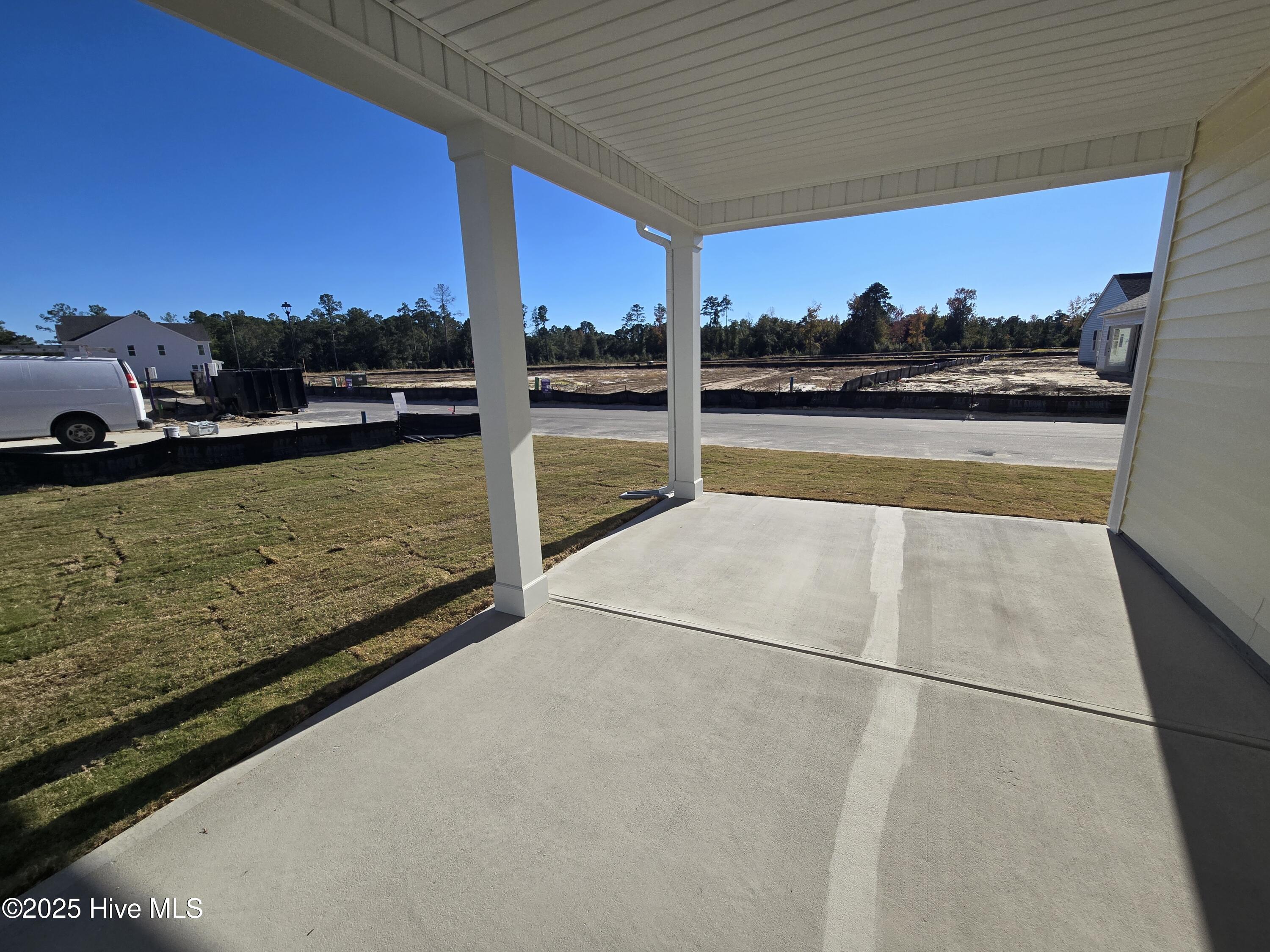 100509116 | Photo 12