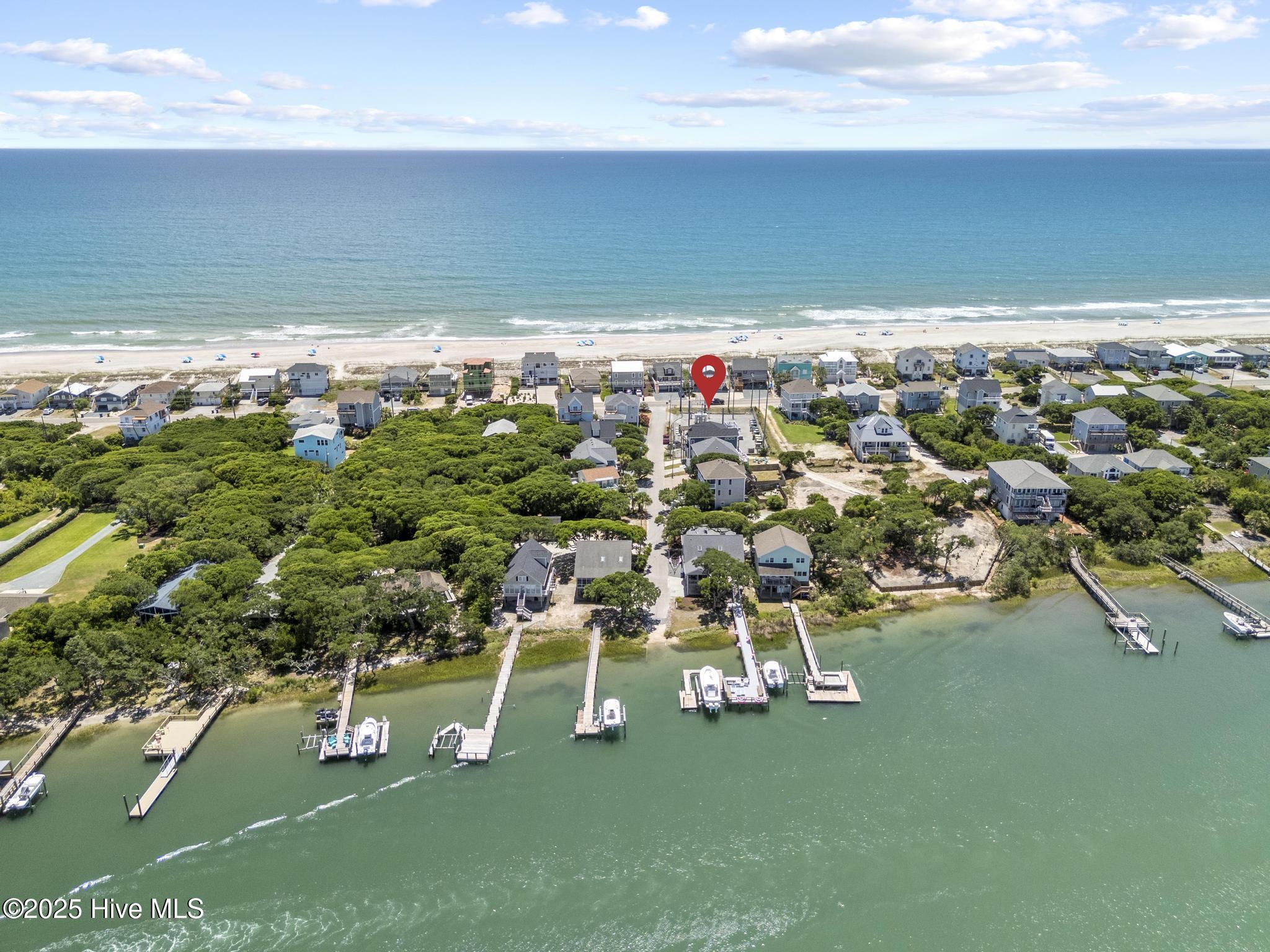 100498543 | Photo 140