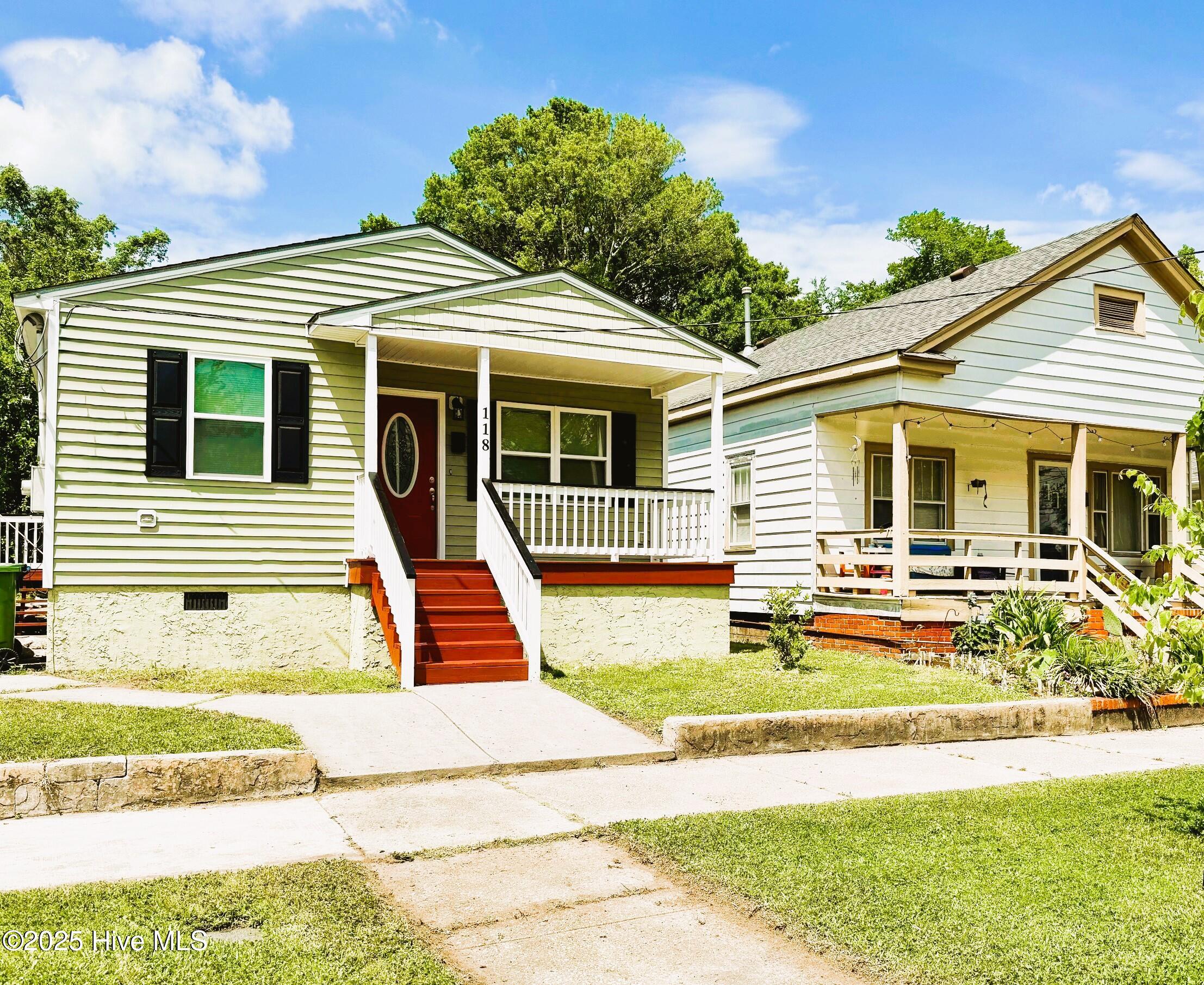 100504215 | Photo 30